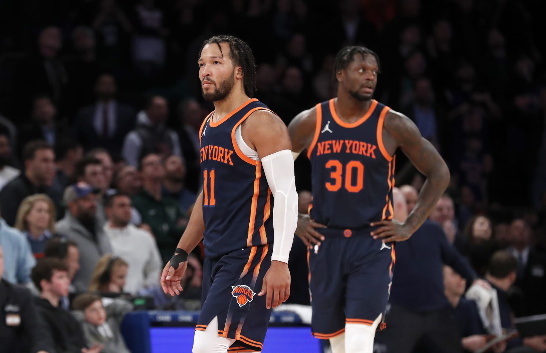 NEW YORK, NEW YORK - NOVEMBER 30: (NEW YORK DAILIES OUT)  Jalen Brunson #11 and Julius Randle #30 of the New York Knicks in action against the at Madison Square Garden on November 30, 2022 in New York City. The Bucks defeated the Knicks 109-103. NOTE TO USER: User expressly acknowledges and agrees that, by downloading and or using this photograph, User is consenting to the terms and conditions of the Getty Images License Agreement. (Photo by Jim McIsaac/Getty Images)
