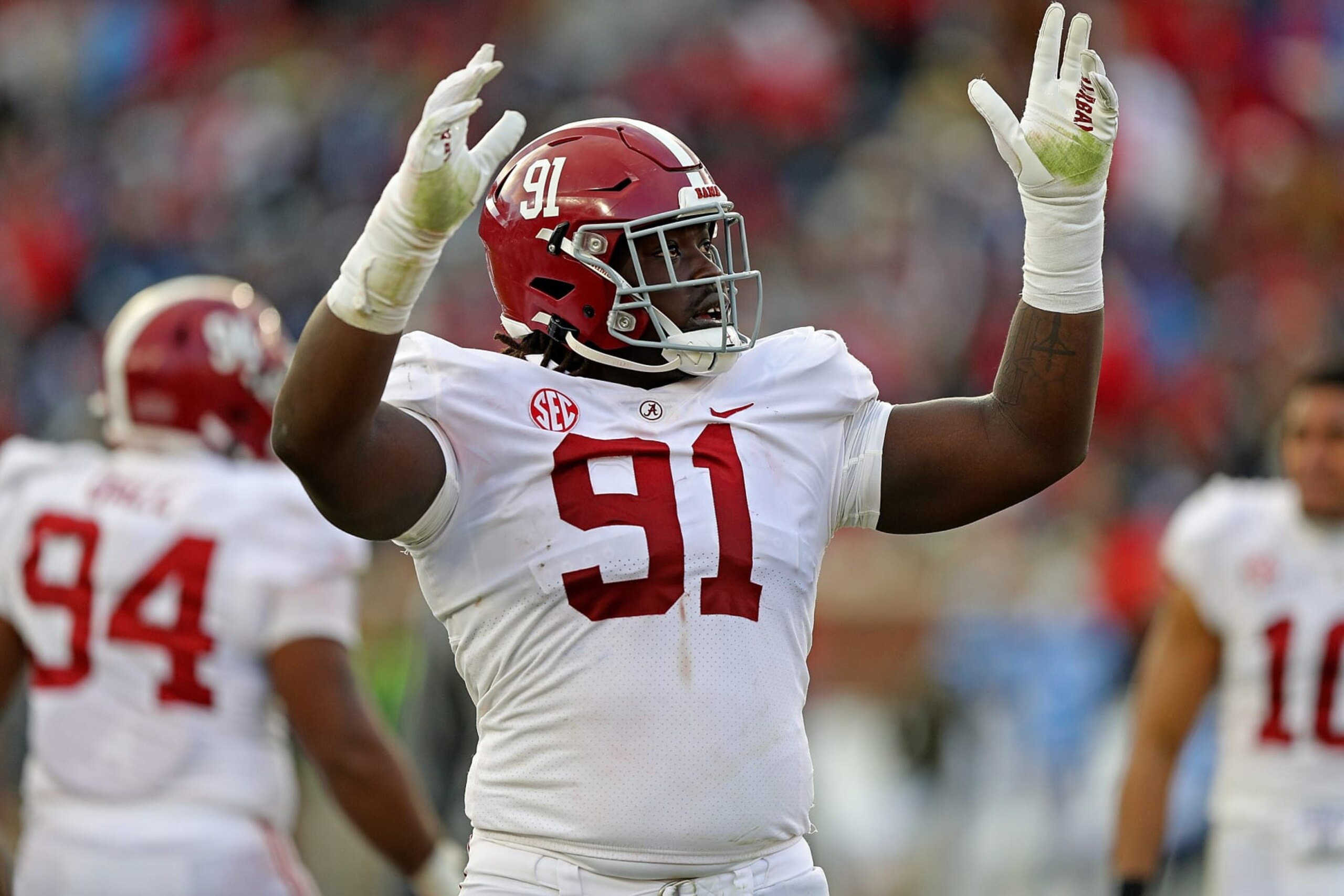 OXFORD, MISSISSIPPI - NOVEMBER 12: Jaheim Oatis #91 of the Alabama Crimson Tide during the game against the Mississippi Rebels at Vaught-Hemingway Stadium on November 12, 2022 in Oxford, Mississippi. (Photo by Justin Ford/Getty Images)