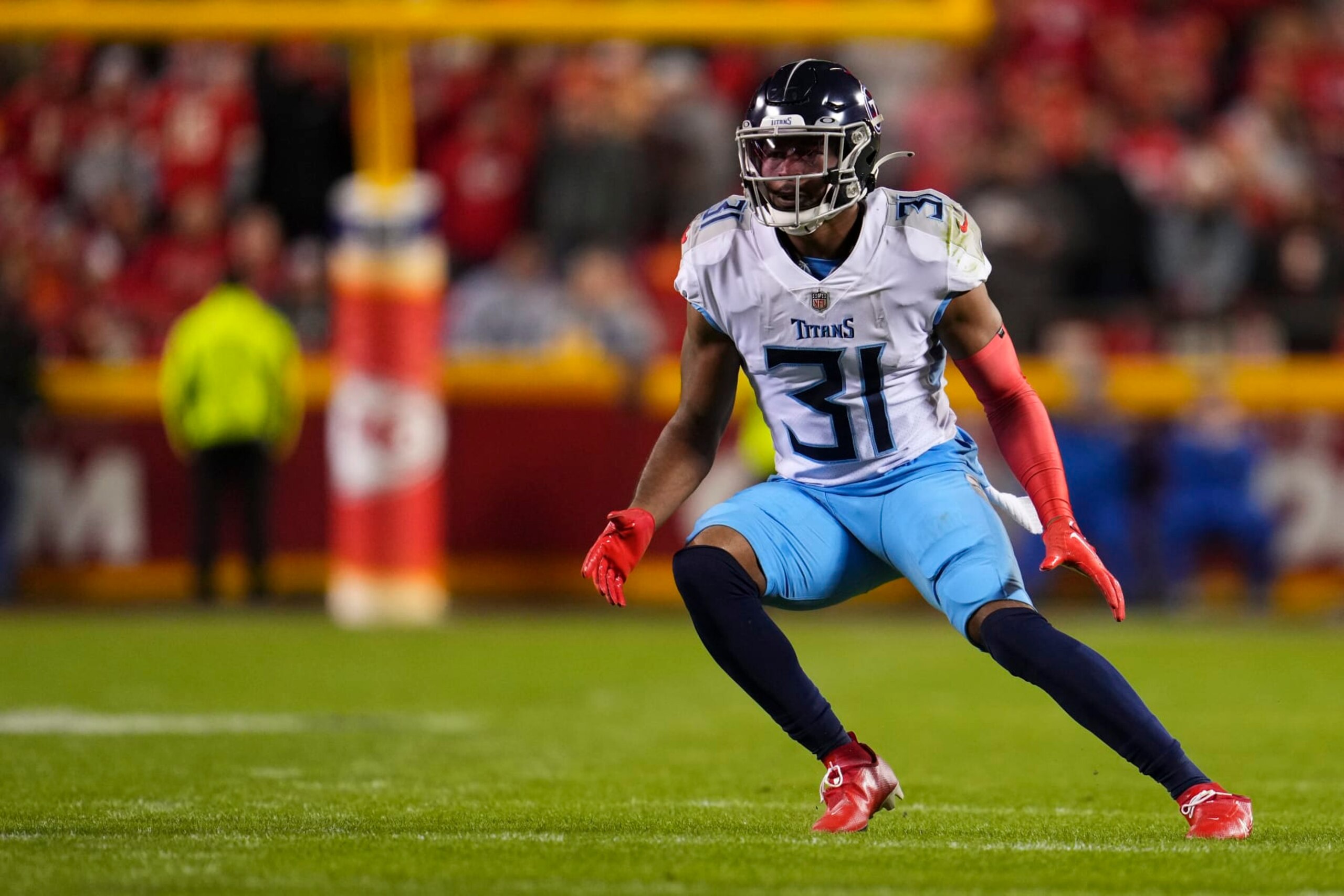 KANSAS CITY, MO - NOVEMBER 06: Kevin Byard #31 of the Tennessee Titans plays the field against the Kansas City Chiefs at GEHA Field at Arrowhead Stadium on November 6, 2022 in Kansas City, Missouri. (Photo by Cooper Neill/Getty Images)