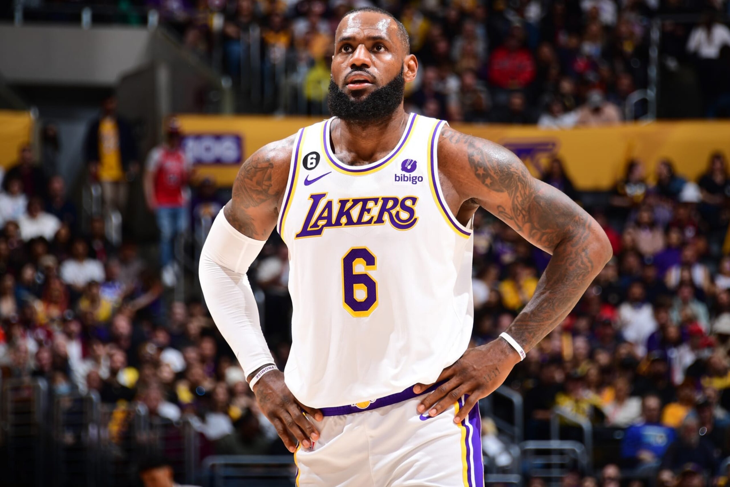 LOS ANGELES, CA - MARCH 26: LeBron James #6 of the Los Angeles Lakers looks on during the game against the Chicago Bulls on March 26, 2023 at Crypto.Com Arena in Los Angeles, California. NOTE TO USER: User expressly acknowledges and agrees that, by downloading and/or using this Photograph, user is consenting to the terms and conditions of the Getty Images License Agreement. Mandatory Copyright Notice: Copyright 2023 NBAE (Photo by Adam Pantozzi/NBAE via Getty Images)