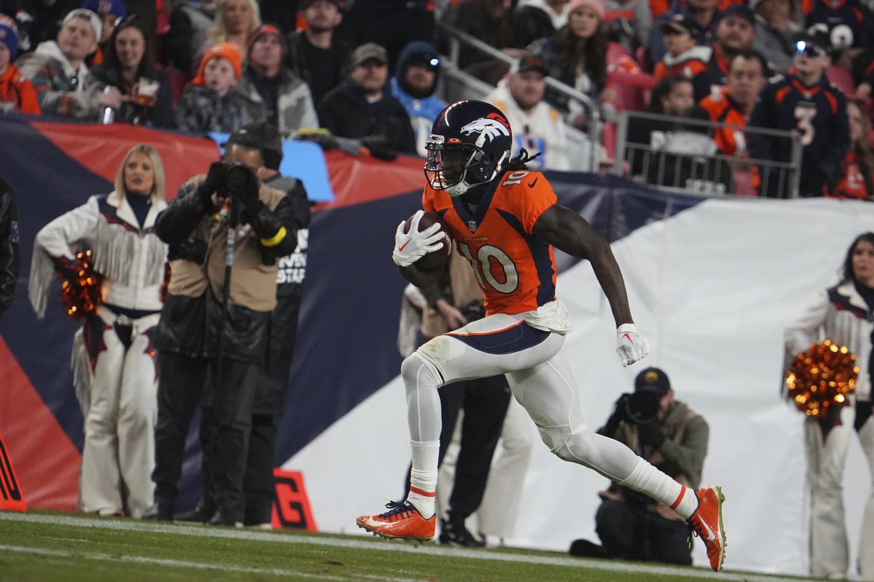 Denver Broncos wide receiver Jerry Jeudy (10) plays against the Los Angeles Chargers of an NFL football game Sunday, January 8, 2023, in Denver. (AP Photo/Bart Young)