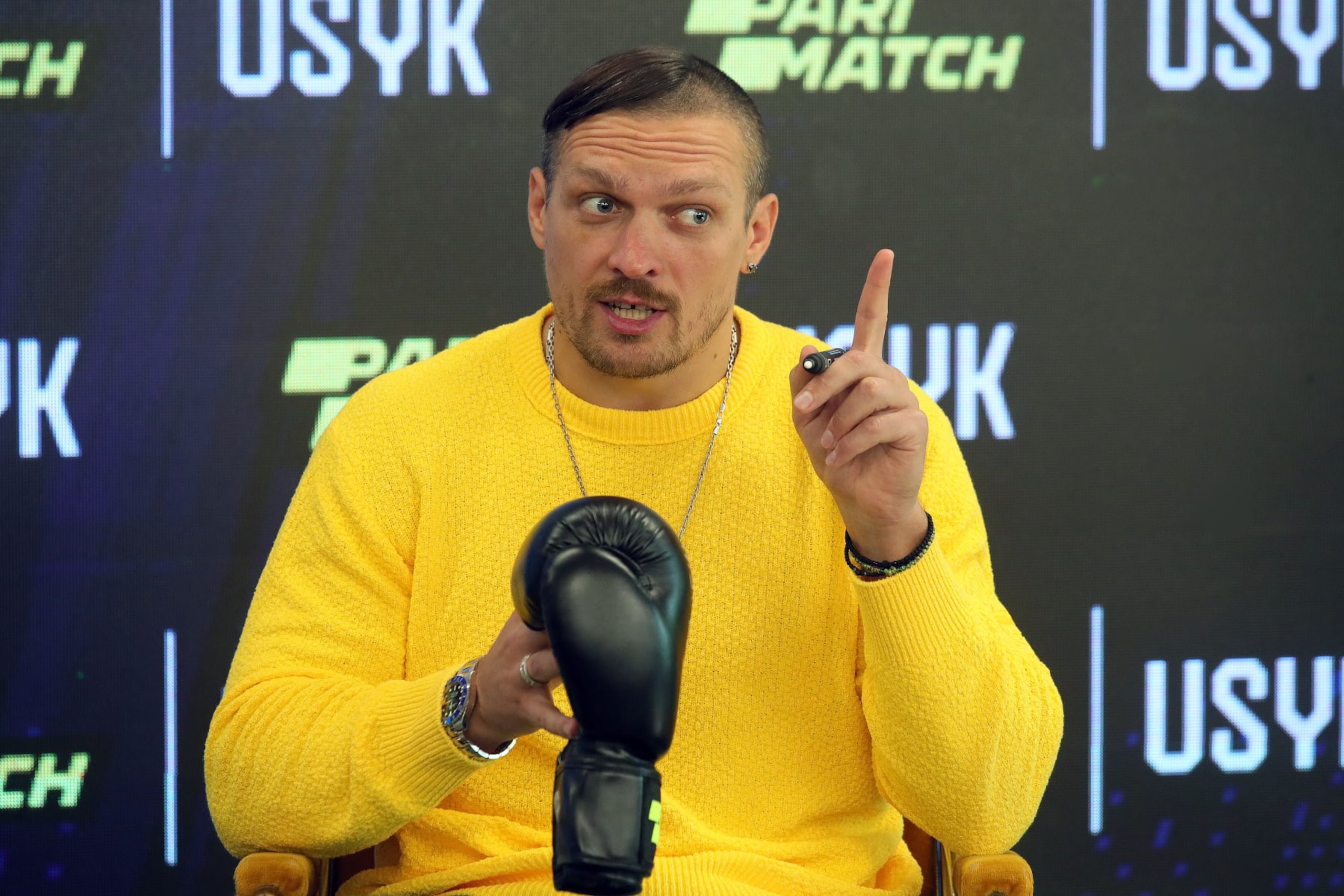 KYIV, UKRAINE - SEPTEMBER 02, 2022 - Current WBA, WBO, IBF, IBO and the Ring world heavyweight champion Oleksandr Usyk meets Ukrainian journalist for the first time after his win over a British boxer Anthony Joshua, Kyiv, capital of Ukraine. (Photo credit should read Pavlo Bahmut/ Ukrinform/Future Publishing via Getty Images)