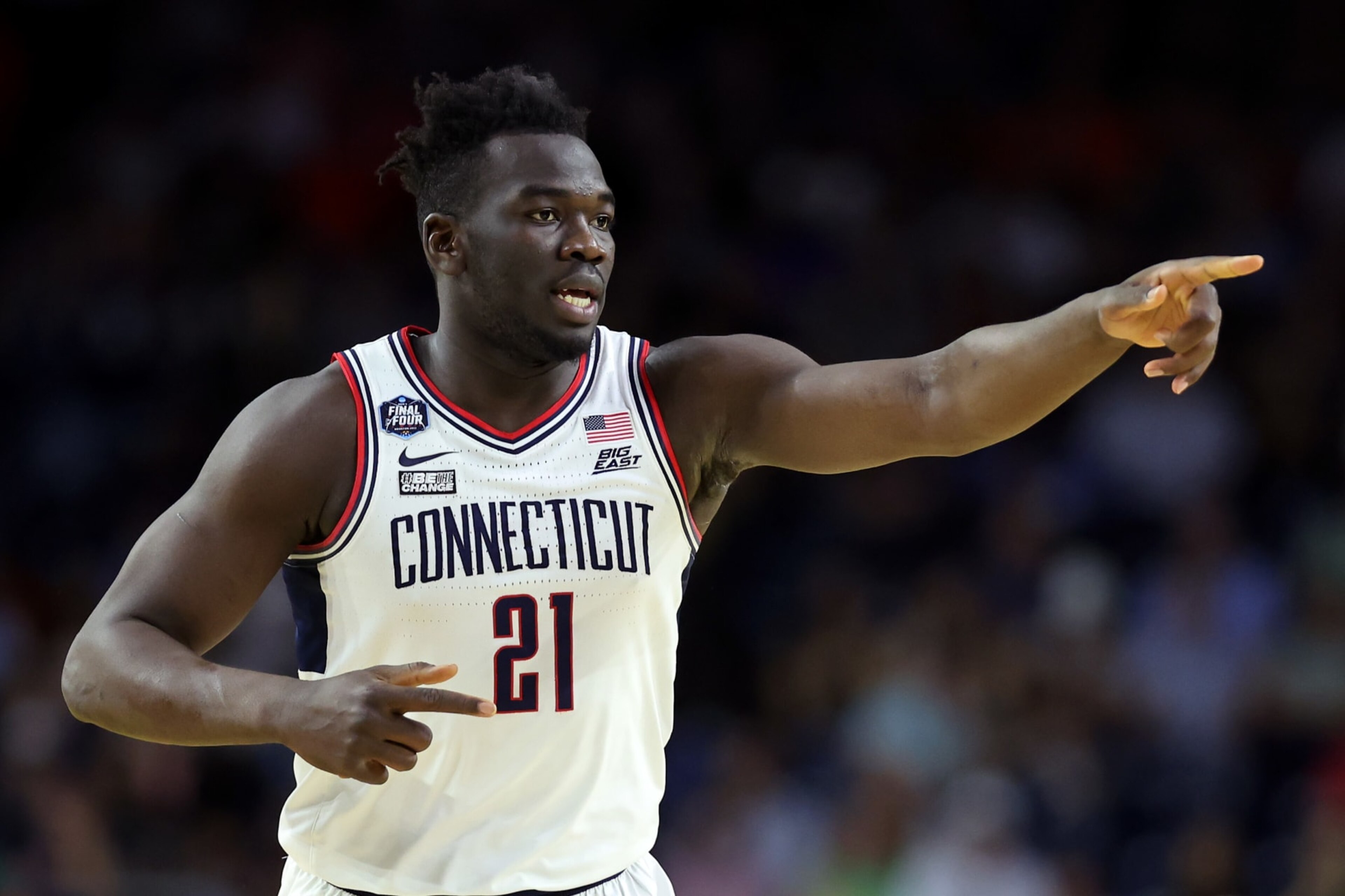 UConn forward Adama Sanogo