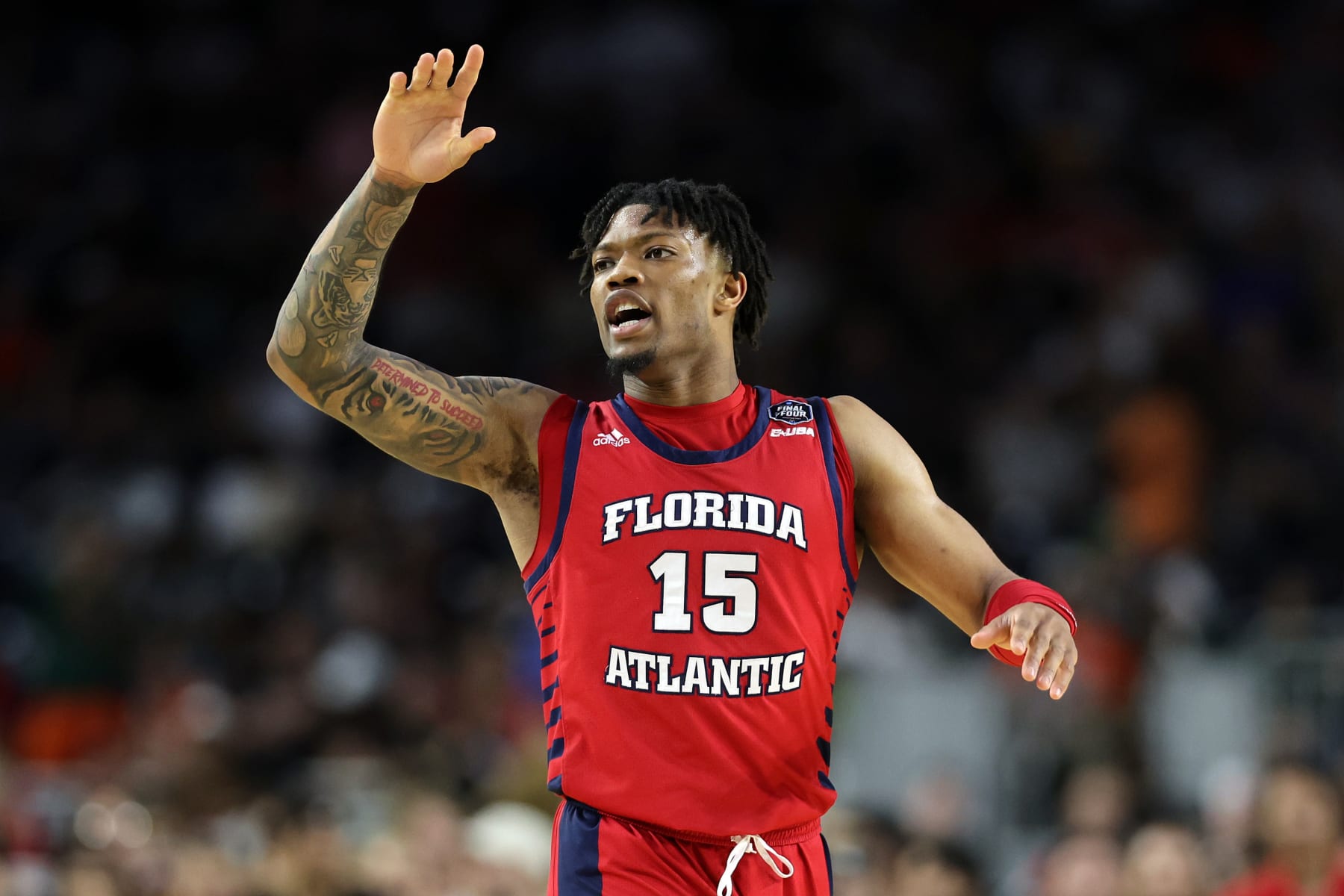 HOUSTON, TEXAS - APRIL 01: Alijah Martin #15 of the Florida Atlantic Owls reacts during the second half against the San Diego State Aztecs during the NCAA Men's Basketball Tournament Final Four semifinal game at NRG Stadium on April 01, 2023 in Houston, Texas. (Photo by Gregory Shamus/Getty Images)