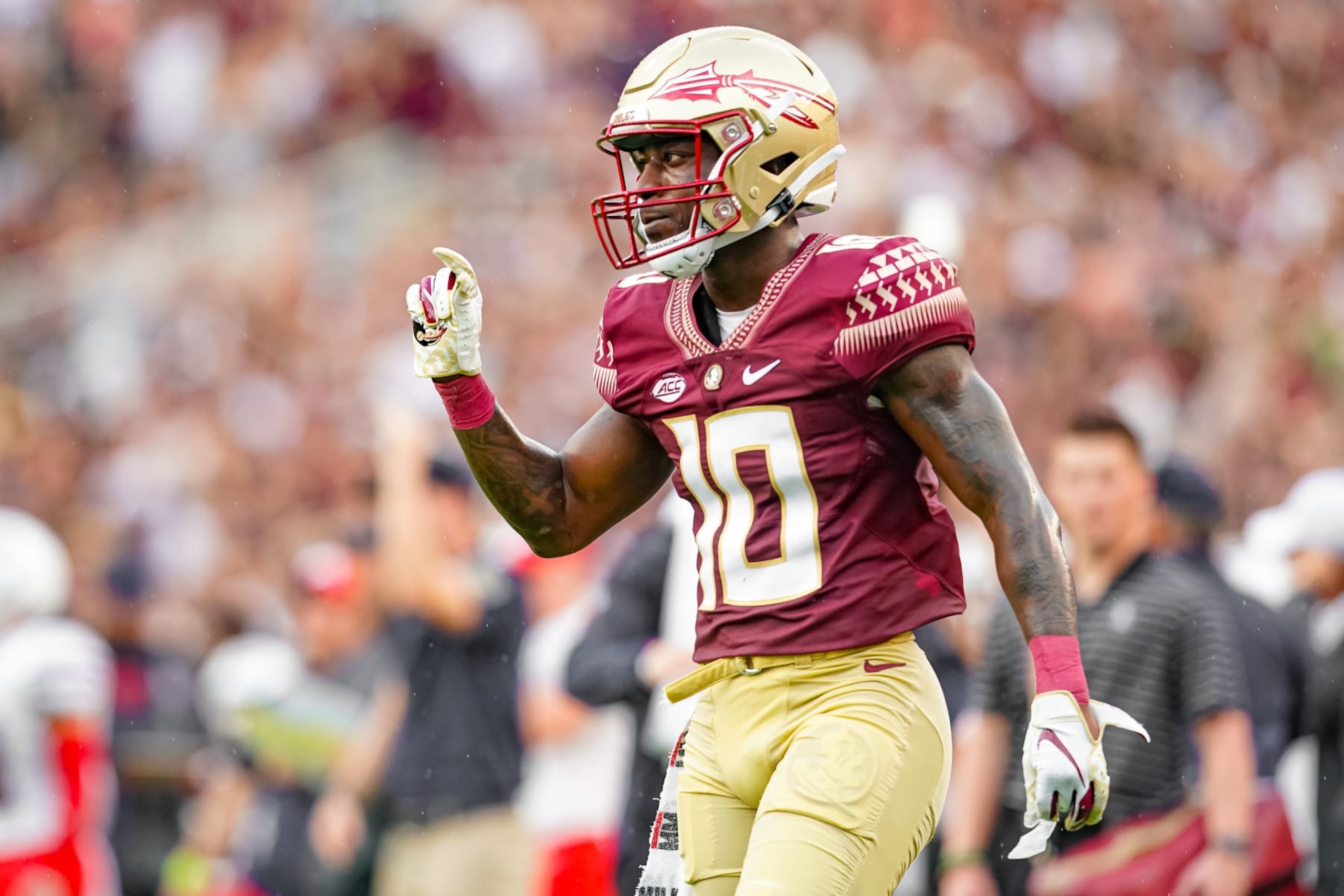 TALLAHASSEE, FL - AUGUST 27:  Florida State Seminoles defensive back Jammie Robinson (10) celebrates a near interception against the Duquesne Dukes on August 27, 2022 at Bobby Bowden Field At Doak Campbell Stadium in Tallahassee, FL. (Photo by Chris Leduc/Icon Sportswire via Getty Images)