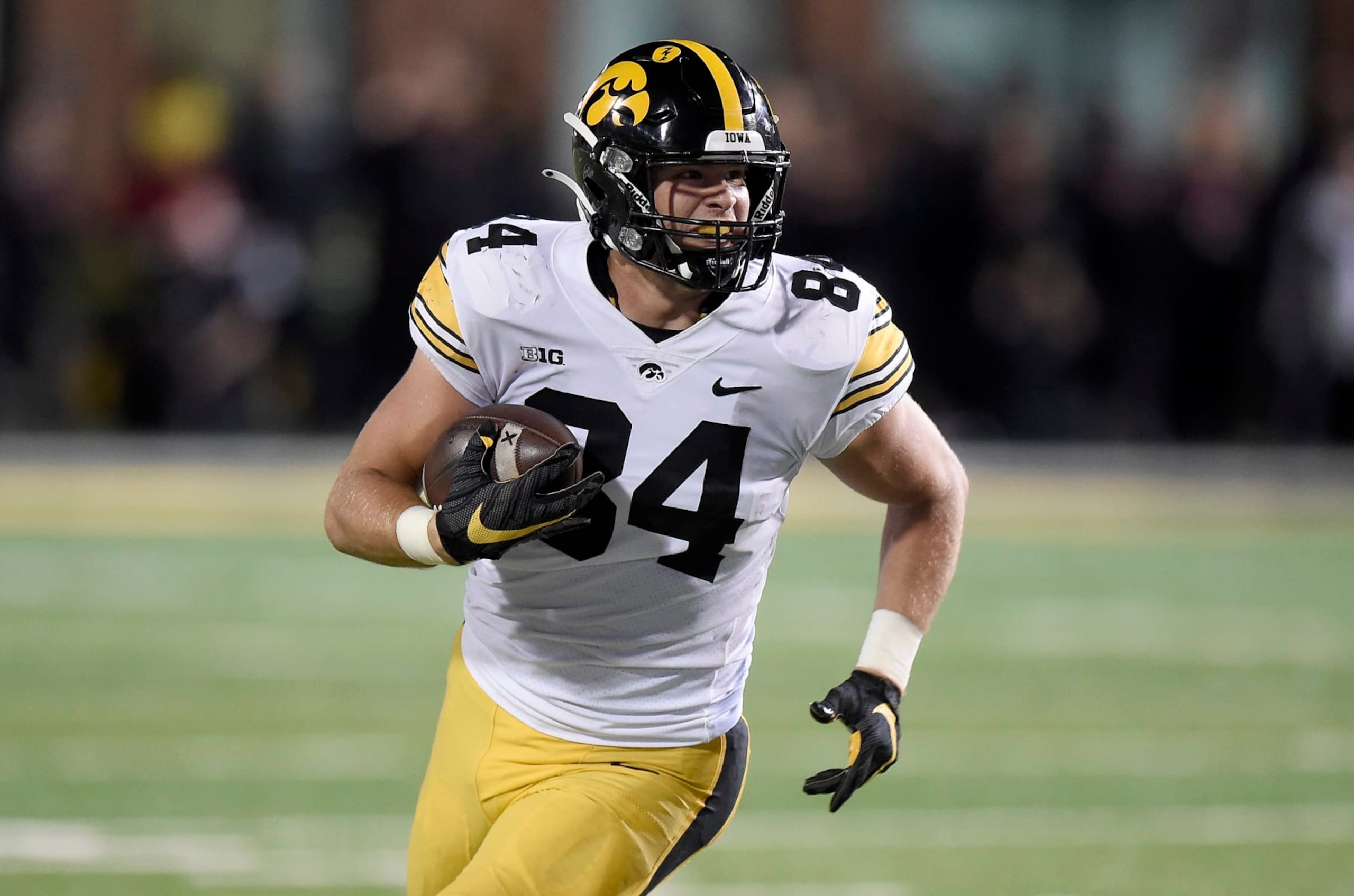 Iowa tight end Sam LaPorta