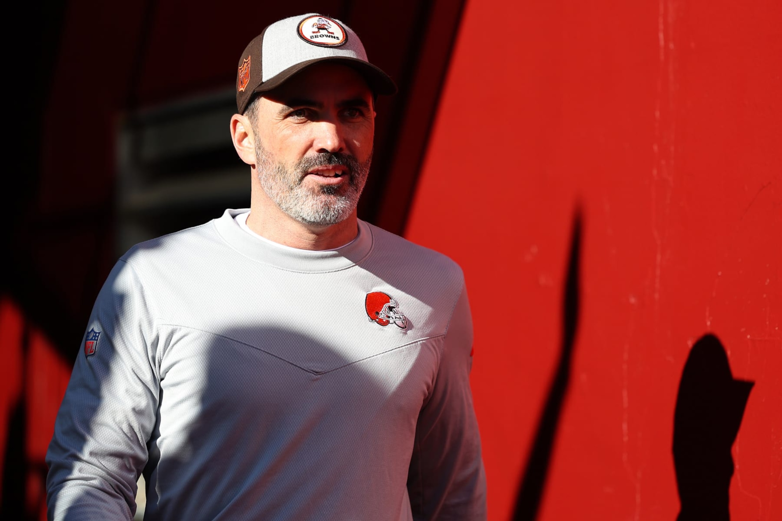 LANDOVER, MARYLAND - JANUARY 01: Head coach Kevin Stefanski of the Cleveland Browns walks onto the field before playing against the Washington Commanders at FedExField on January 01, 2023 in Landover, Maryland. (Photo by Scott Taetsch/Getty Images)