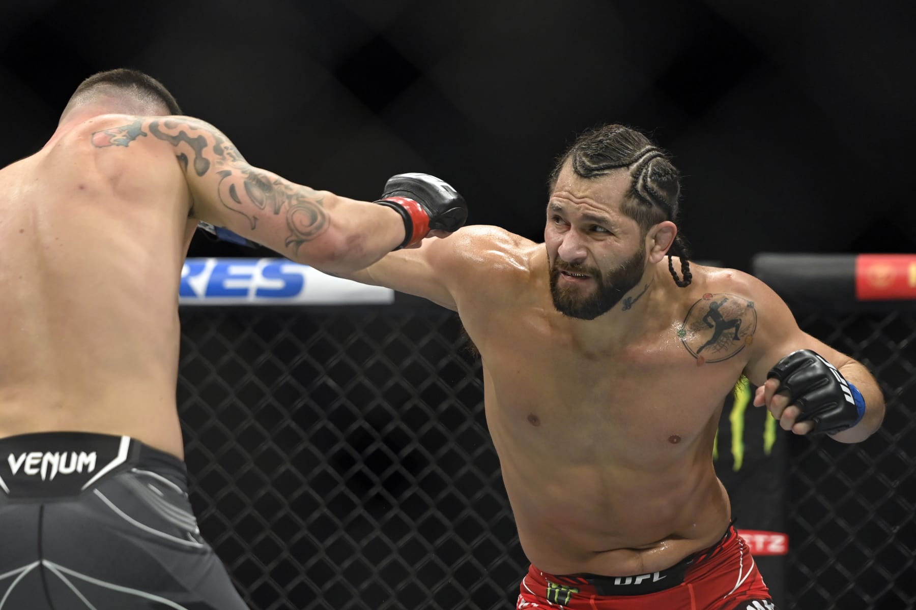 LAS VEGAS, NEVADA - MARCH 05: Colby Covington (L) and Jorge Masvidal battle in their welterweight fight during UFC 272 at T-Mobile Arena on March 05, 2022 in Las Vegas, Nevada. (Photo by David Becker/Getty Images)