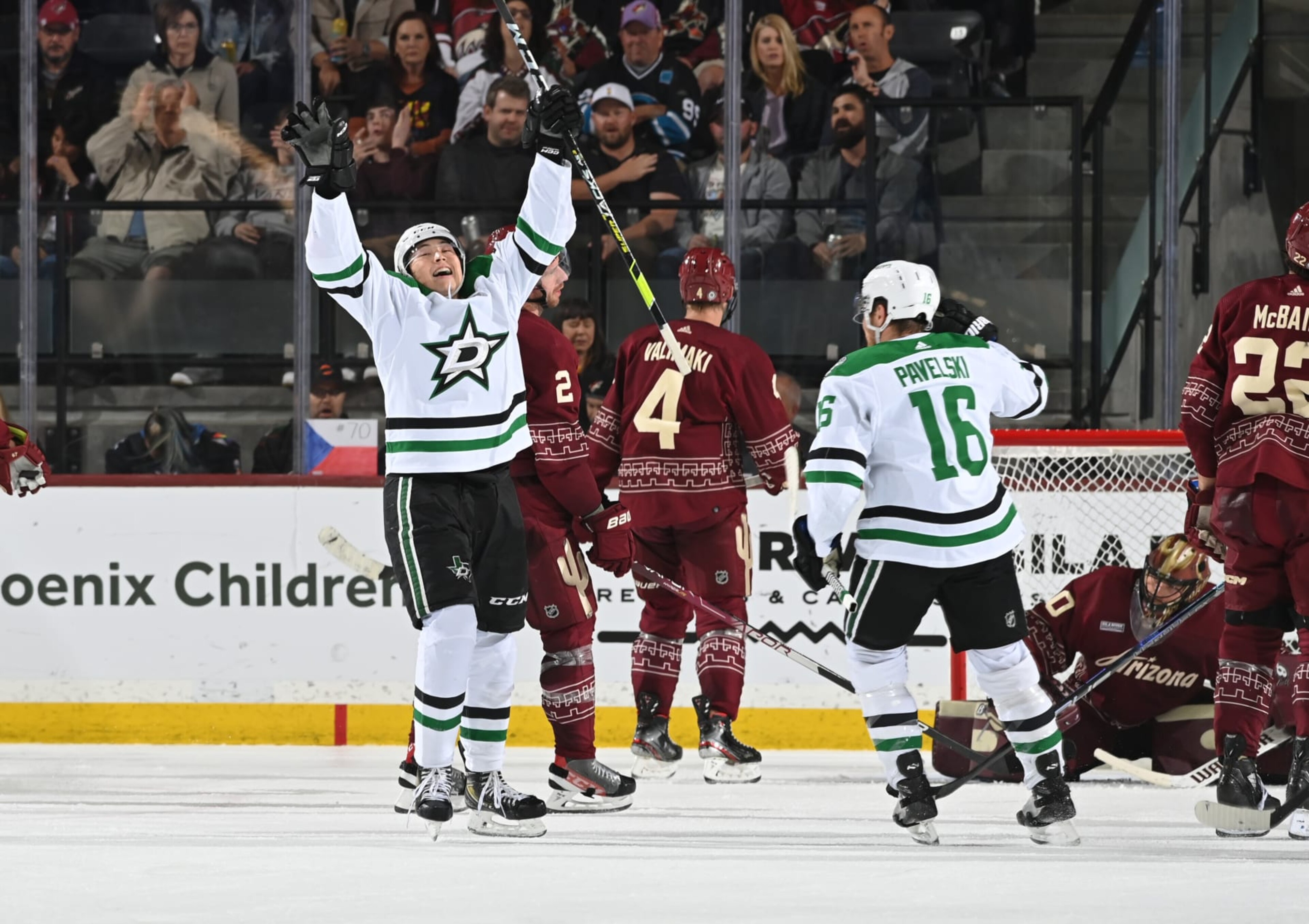 TEMPE, ARIZONA - MARCH 31: Jason Robertson #21 of the Dallas Stars celebrates with teammate Joe Pavelski #16 after scoring a goal against the Arizona Coyotes during the second period at Mullett Arena on March 31, 2023 in Tempe, Arizona. (Photo by Norm Hall/NHLI via Getty Images) TEMPE, ARIZONA - MARCH 31: Jason Robertson #21 of the Dallas Stars celebrates with teammate Joe Pavelski #16 after scoring a goal against the Arizona Coyotes during the second period at Mullett Arena on March 31, 2023 in Tempe, Arizona. (Photo by Norm Hall/NHLI via Getty Images)