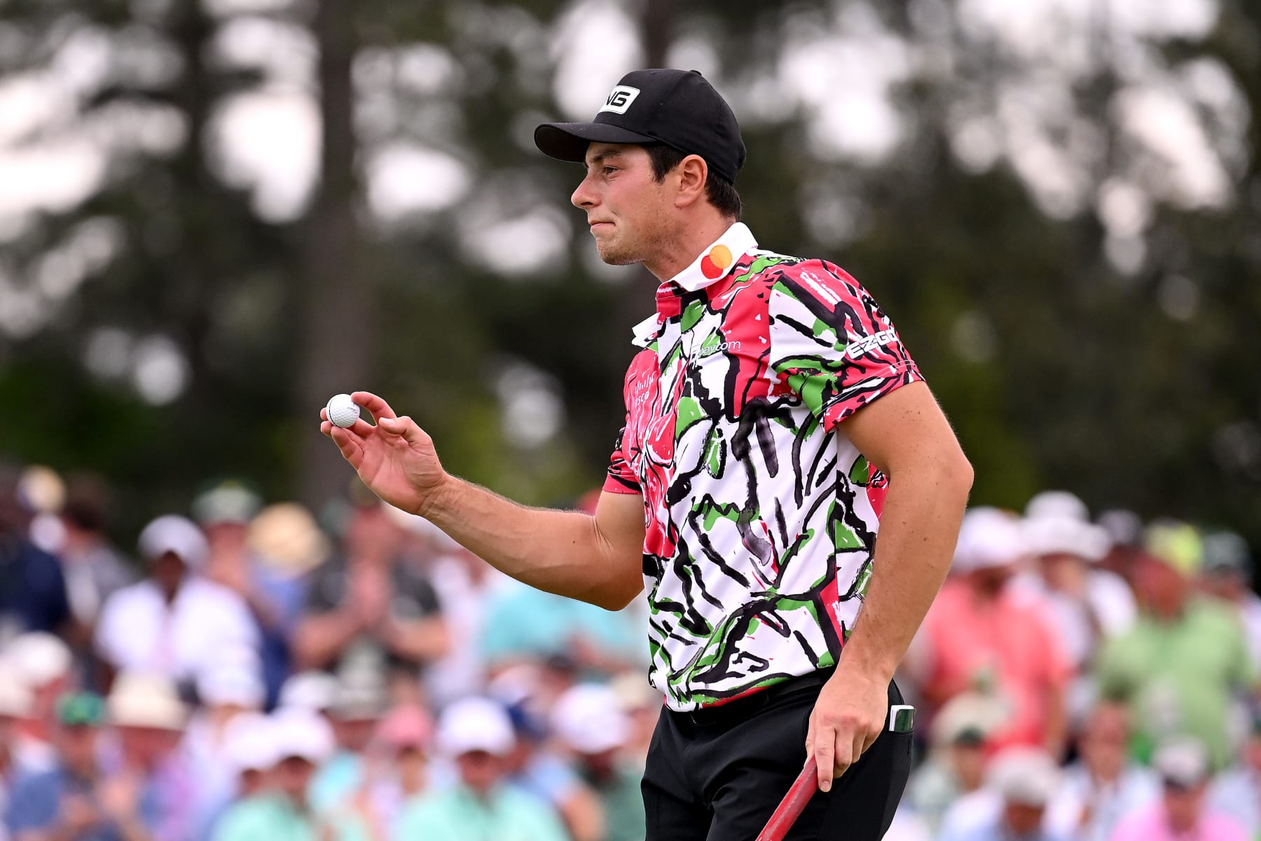 AUGUSTA, GEORGIA - APRIL 06: Viktor Hovland of Norway reacts on the 18th green during the first round of the 2023 Masters Tournament at Augusta National Golf Club on April 06, 2023 in Augusta, Georgia. (Photo by Ross Kinnaird/Getty Images)