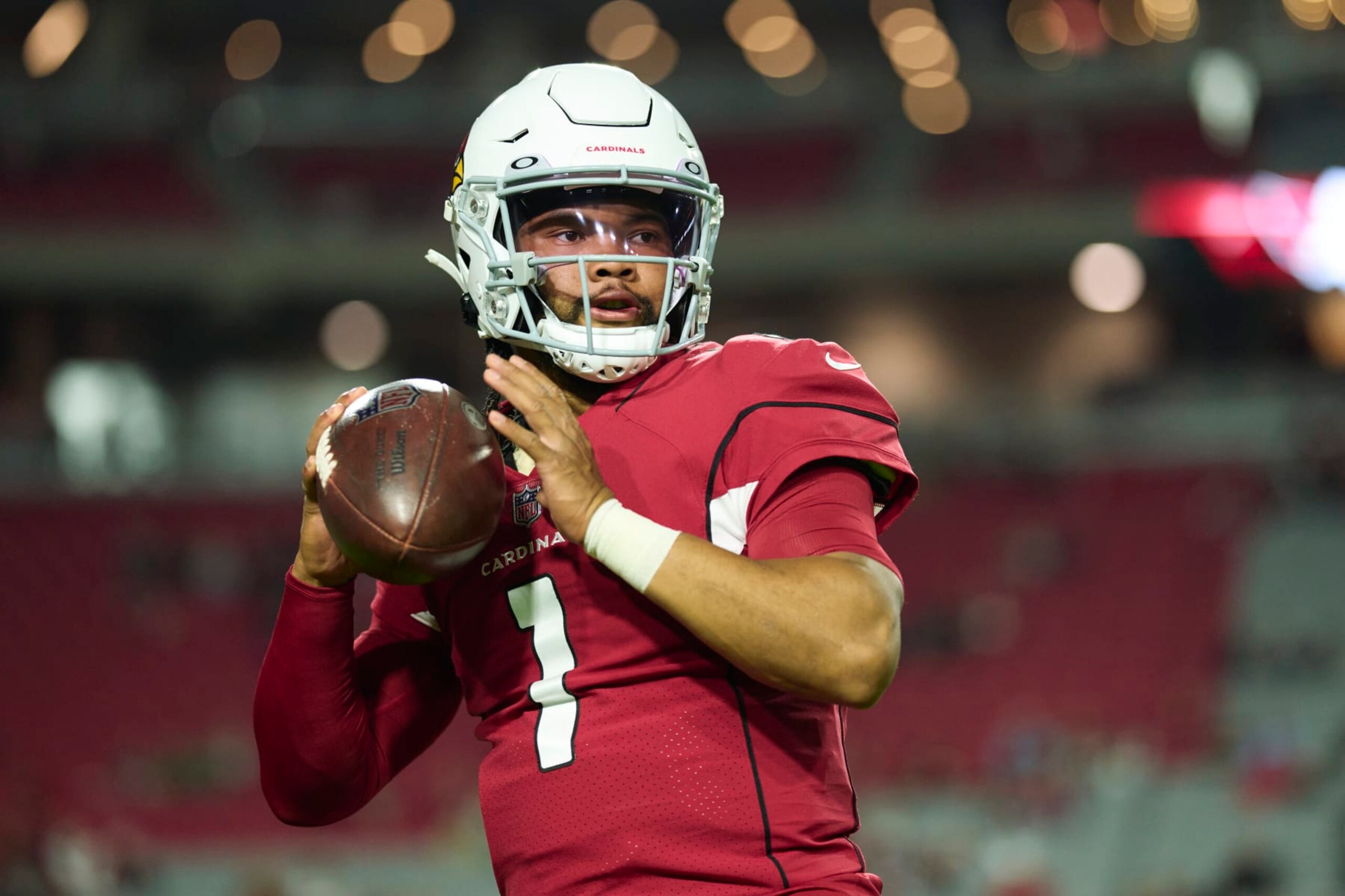 GLENDALE, AZ - DECEMBER 12: Kyler Murray #1 of the Arizona Cardinals warms up before kickoff against the New England Patriots at State Farm Stadium on December 12, 2022 in Glendale, Arizona. (Photo by Cooper Neill/Getty Images) GLENDALE, AZ - DECEMBER 12: Kyler Murray #1 of the Arizona Cardinals warms up before kickoff against the New England Patriots at State Farm Stadium on December 12, 2022 in Glendale, Arizona. (Photo by Cooper Neill/Getty Images)