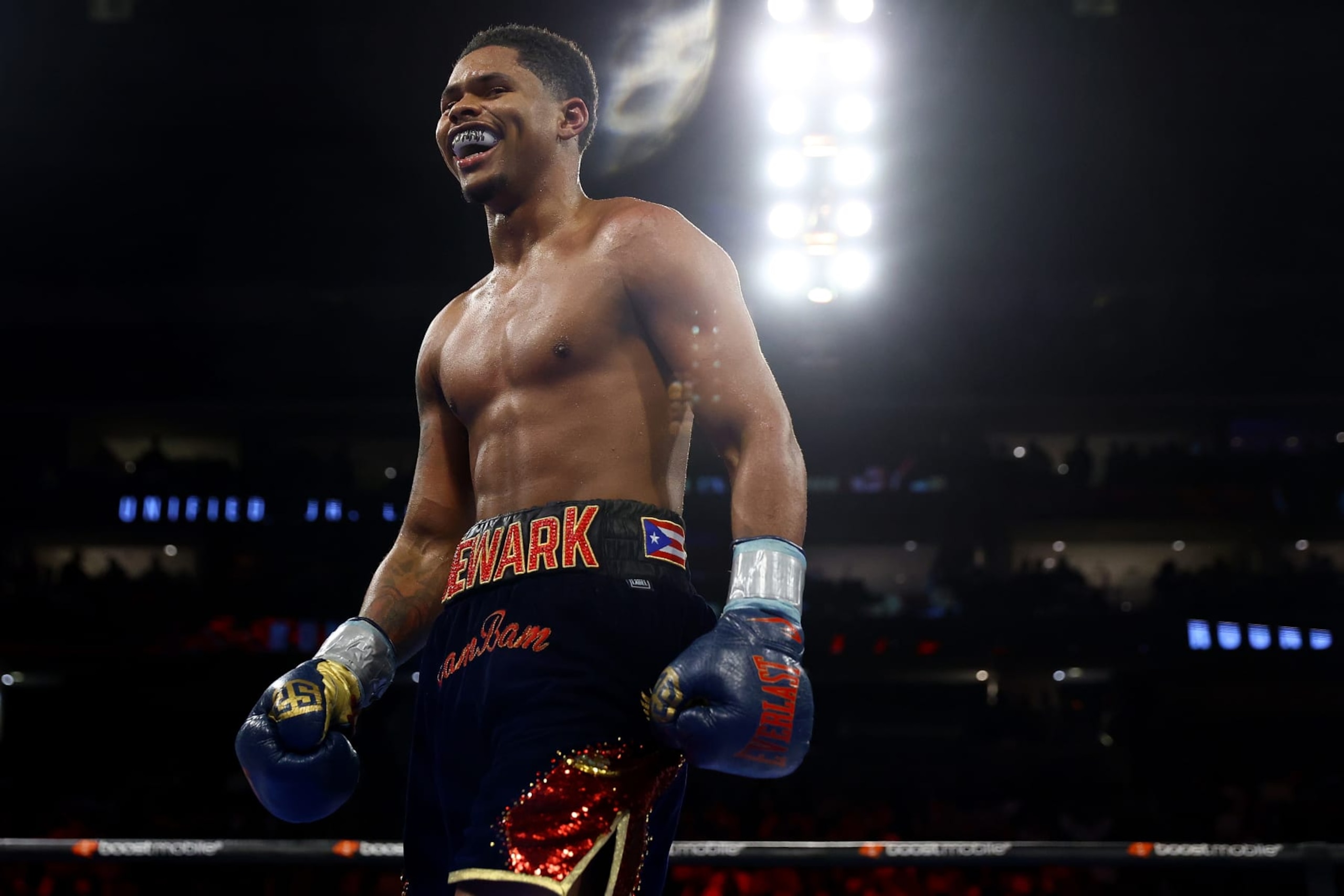 NEWARK, NEW JERSEY - SEPTEMBER 23: Shakur Stevenson looks on against Robson Conceição during their WBC/WBO Jr. Lightweight World title bout at Prudential Center on September 23, 2022 in Newark, New Jersey. (Photo by Mike Stobe/Getty Images)