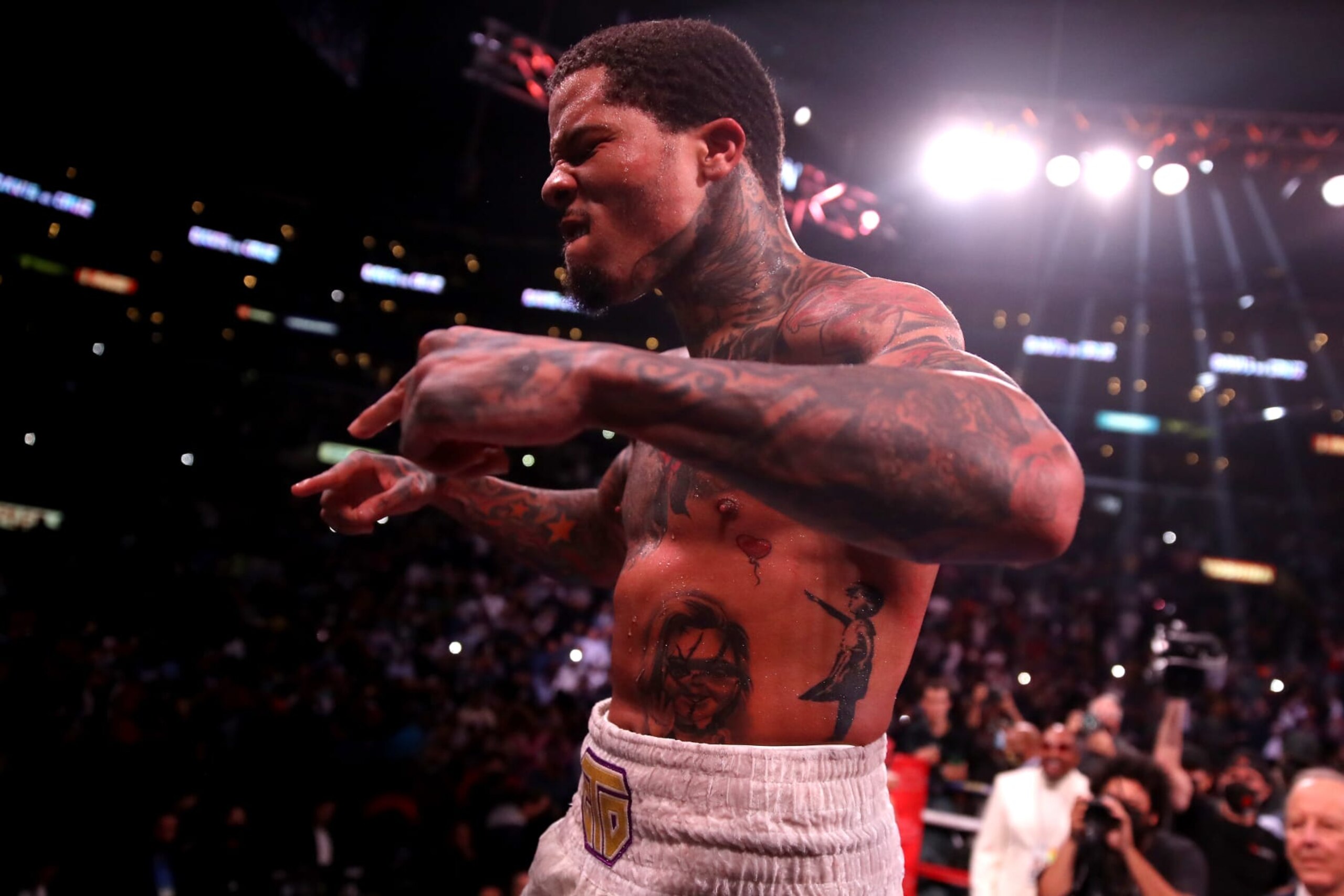LOS ANGELES, CALIFORNIA - DECEMBER 05: Gervonta Davis celebrates after his unanimous decision win against Isaac Cruz after their WBA World Lightweight Championship title bout at Staples Center on December 05, 2021 in Los Angeles, California. (Photo by Katelyn Mulcahy/Getty Images) LOS ANGELES, CALIFORNIA - DECEMBER 05: Gervonta Davis celebrates after his unanimous decision win against Isaac Cruz after their WBA World Lightweight Championship title bout at Staples Center on December 05, 2021 in Los Angeles, California. (Photo by Katelyn Mulcahy/Getty Images)