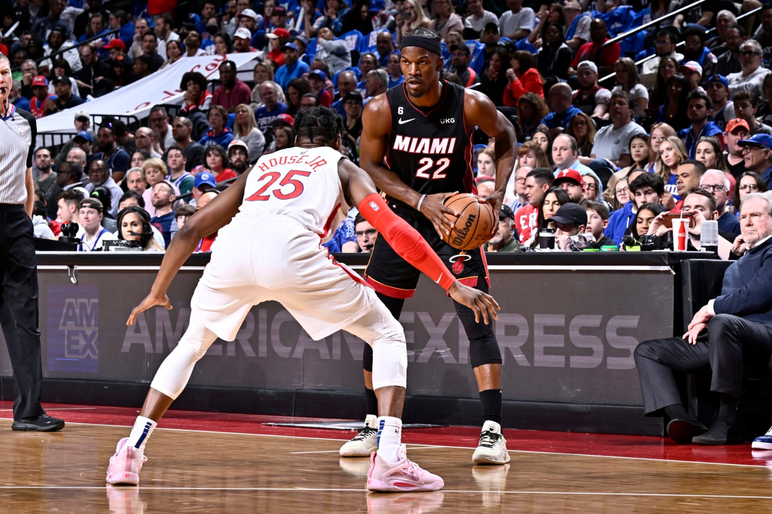 PHILADELPHIA, PA - APRIL 6: Jimmy Butler #22 of the Miami Heat handles the ball during the game against the Philadelphia 76ers on April 6, 2023 at the Wells Fargo Center in Philadelphia, Pennsylvania NOTE TO USER: User expressly acknowledges and agrees that, by downloading and/or using this Photograph, user is consenting to the terms and conditions of the Getty Images License Agreement. Mandatory Copyright Notice: Copyright 2023 NBAE (Photo by David Dow/NBAE via Getty Images) PHILADELPHIA, PA - APRIL 6: Jimmy Butler #22 of the Miami Heat handles the ball during the game against the Philadelphia 76ers on April 6, 2023 at the Wells Fargo Center in Philadelphia, Pennsylvania NOTE TO USER: User expressly acknowledges and agrees that, by downloading and/or using this Photograph, user is consenting to the terms and conditions of the Getty Images License Agreement. Mandatory Copyright Notice: Copyright 2023 NBAE (Photo by David Dow/NBAE via Getty Images)