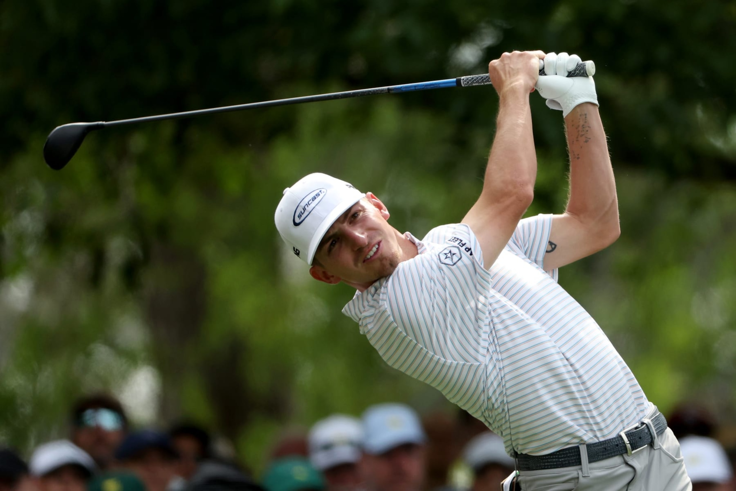 AUGUSTA, GEORGIA - APRIL 07: Amateur Sam Bennett of the United States plays his shot from the fourth tee during the second round of the 2023 Masters Tournament at Augusta National Golf Club on April 07, 2023 in Augusta, Georgia. (Photo by Patrick Smith/Getty Images)