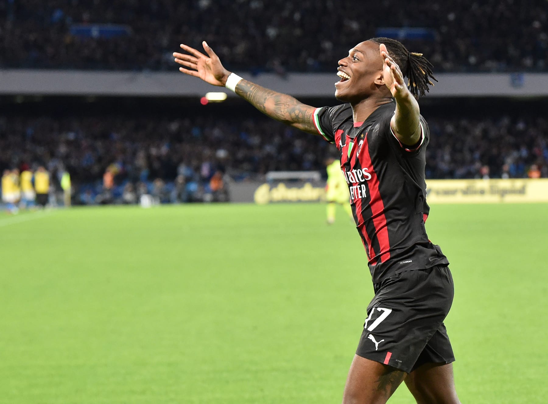 NAPLES, ITALY - APRIL 02:  Rafael Leao of AC Milan celebrates after scoring  goal 0-3  during the Serie A match between SSC Napoli and AC MIlan at Stadio Diego Armando Maradona on April 2, 2023 in Naples, Italy.  (Photo by Giuseppe Bellini/Getty Images)