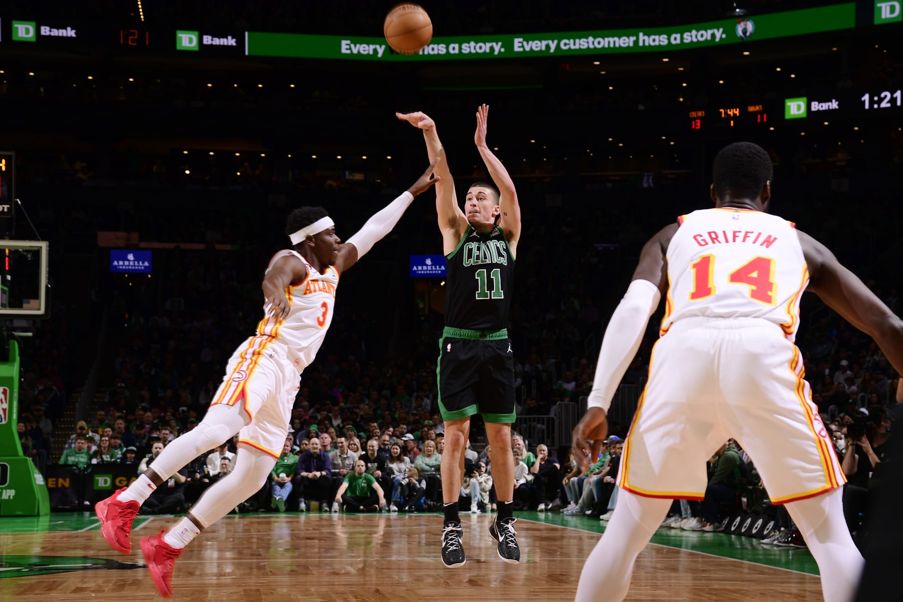 BOSTON, MA - APRIL 9: Payton Pritchard #11 of the Boston Celtics shoots the ball during the game against the Atlanta Hawks on April 9, 2023 at the TD Garden in Boston, Massachusetts. NOTE TO USER: User expressly acknowledges and agrees that, by downloading and or using this photograph, User is consenting to the terms and conditions of the Getty Images License Agreement. Mandatory Copyright Notice: Copyright 2023 NBAE  (Photo by Brian Babineau/NBAE via Getty Images)