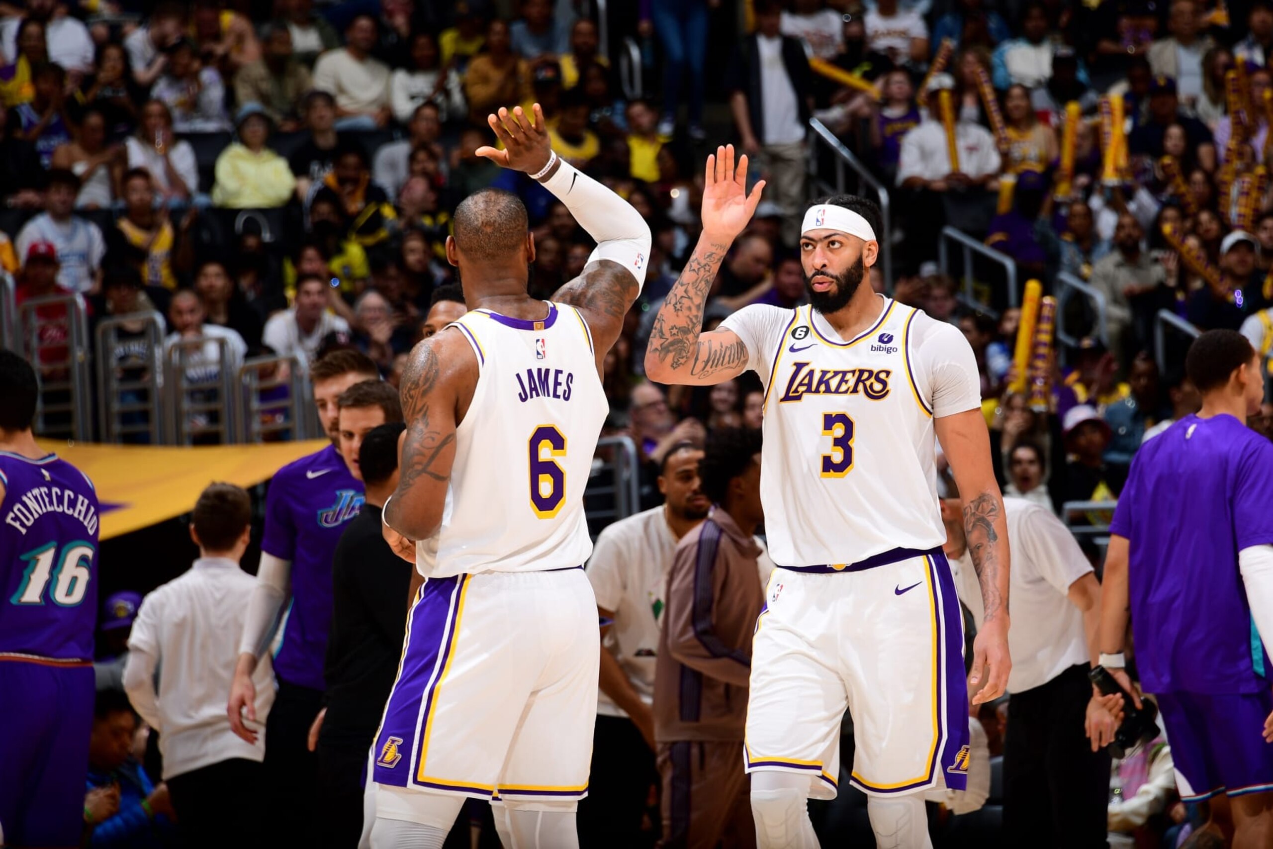 LOS ANGELES, CA - APRIL 9: LeBron James #6 and Anthony Davis #3 of the Los Angeles Lakers high fives during the game against the Utah Jazz on April 9, 2023 at Crypto.Com Arena in Los Angeles, California. NOTE TO USER: User expressly acknowledges and agrees that, by downloading and/or using this Photograph, user is consenting to the terms and conditions of the Getty Images License Agreement. Mandatory Copyright Notice: Copyright 2023 NBAE (Photo by Adam Pantozzi/NBAE via Getty Images) LOS ANGELES, CA - APRIL 9: LeBron James #6 and Anthony Davis #3 of the Los Angeles Lakers high fives during the game against the Utah Jazz on April 9, 2023 at Crypto.Com Arena in Los Angeles, California. NOTE TO USER: User expressly acknowledges and agrees that, by downloading and/or using this Photograph, user is consenting to the terms and conditions of the Getty Images License Agreement. Mandatory Copyright Notice: Copyright 2023 NBAE (Photo by Adam Pantozzi/NBAE via Getty Images)