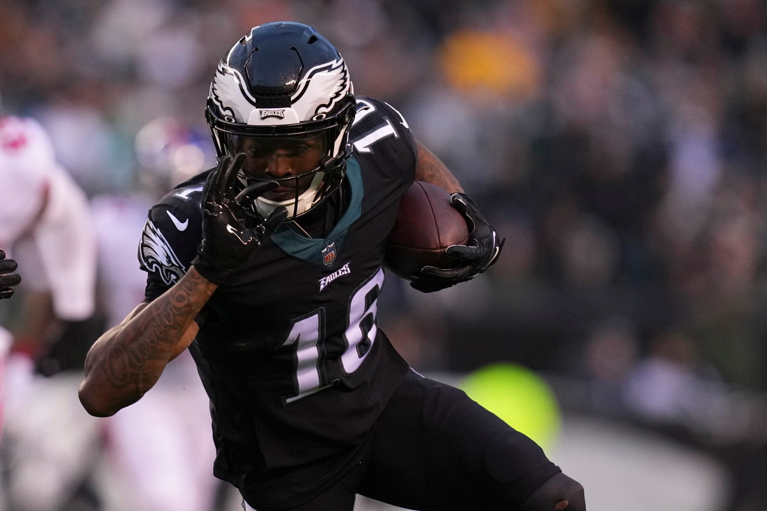 PHILADELPHIA, PA - JANUARY 08: Quez Watkins #16 of the Philadelphia Eagles runs with the ball against the New York Giants at Lincoln Financial Field on January 8, 2023 in Philadelphia, Pennsylvania. (Photo by Mitchell Leff/Getty Images) PHILADELPHIA, PA - JANUARY 08: Quez Watkins #16 of the Philadelphia Eagles runs with the ball against the New York Giants at Lincoln Financial Field on January 8, 2023 in Philadelphia, Pennsylvania. (Photo by Mitchell Leff/Getty Images)