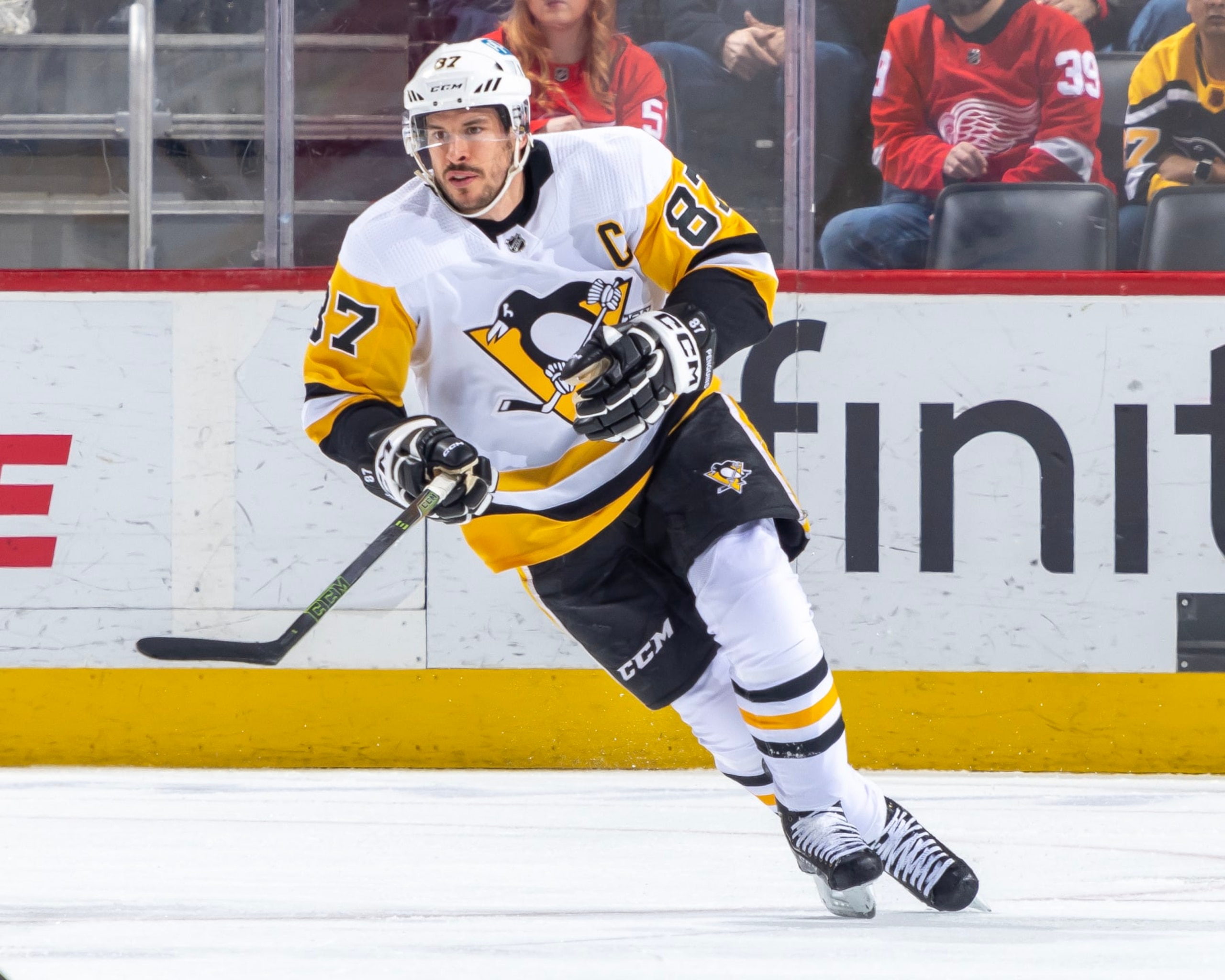 DETROIT, MI - APRIL 08: Sidney Crosby #87 of the Pittsburgh Penguins turns up ice against the Detroit Red Wings during the first period of an NHL game at Little Caesars Arena on April 8, 2023 in Detroit, Michigan. (Photo by Dave Reginek/NHLI via Getty Images) DETROIT, MI - APRIL 08: Sidney Crosby #87 of the Pittsburgh Penguins turns up ice against the Detroit Red Wings during the first period of an NHL game at Little Caesars Arena on April 8, 2023 in Detroit, Michigan. (Photo by Dave Reginek/NHLI via Getty Images)