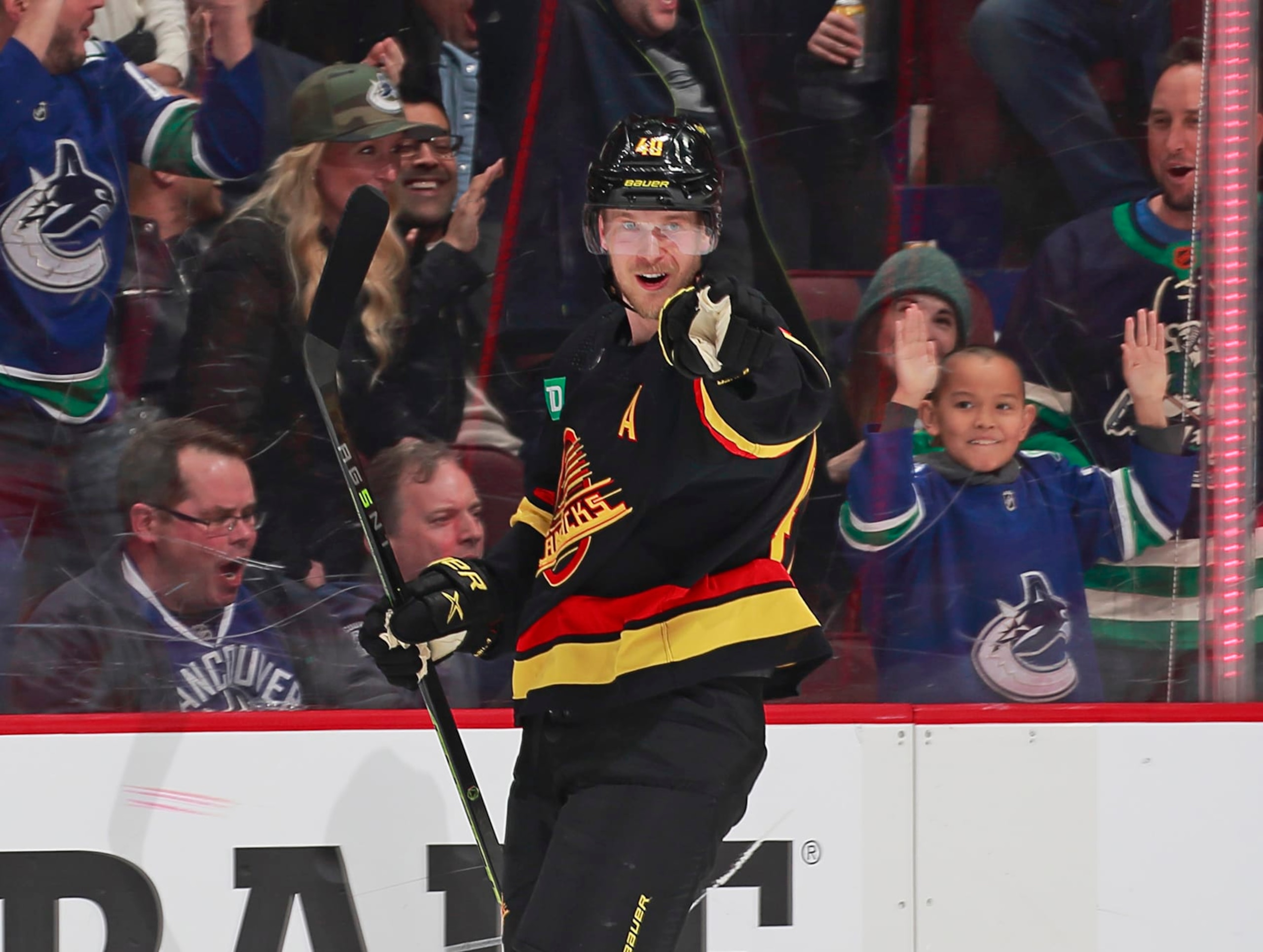VANCOUVER, CANADA - APRIL 8: Elias Pettersson #40 of the Vancouver Canucks celebrates his goal during the first period of their NHL game against the Calgary Flames at Rogers Arena April 8, 2023 in Vancouver, British Columbia, Canada. (Photo by Jeff Vinnick/NHLI via Getty Images) VANCOUVER, CANADA - APRIL 8: Elias Pettersson #40 of the Vancouver Canucks celebrates his goal during the first period of their NHL game against the Calgary Flames at Rogers Arena April 8, 2023 in Vancouver, British Columbia, Canada. (Photo by Jeff Vinnick/NHLI via Getty Images)