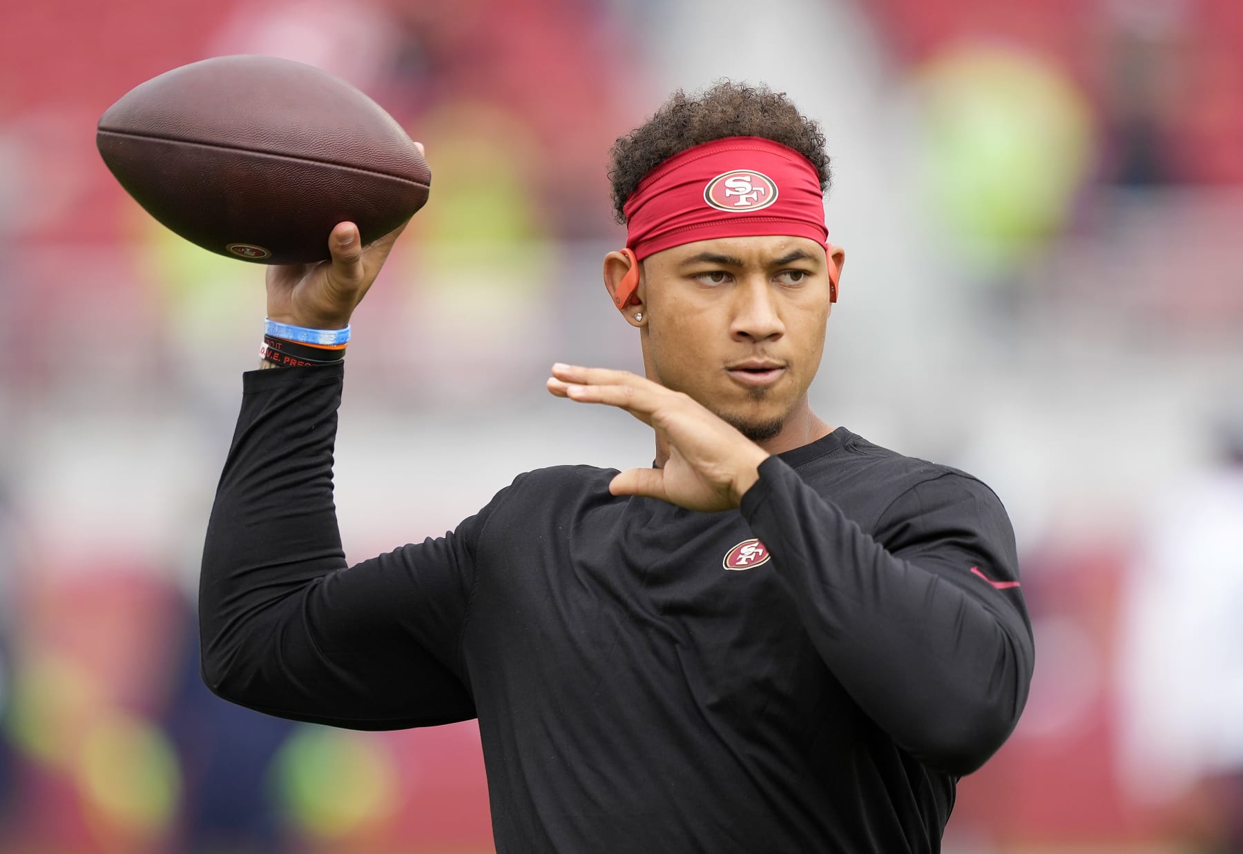 SANTA CLARA, CALIFORNIA - SEPTEMBER 18: Trey Lance #5 of the San Francisco 49ers warms up before the game against the Seattle Seahawks at Levi's Stadium on September 18, 2022 in Santa Clara, California. (Photo by Thearon W. Henderson/Getty Images)