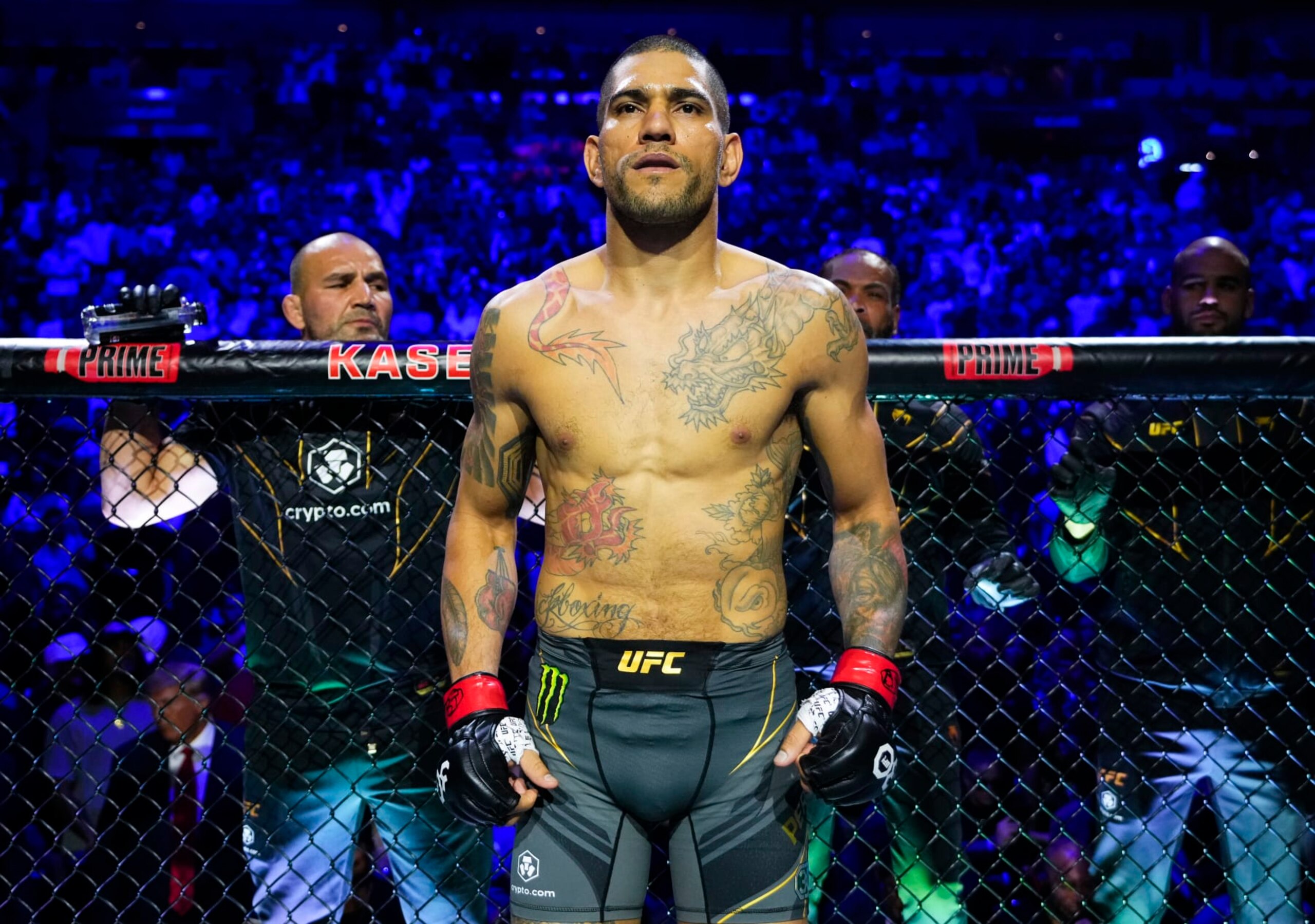 MIAMI, FLORIDA - APRIL 08: Alex Pereira of Brazil prepares to fight Israel Adesanya of Nigeria in the UFC middleweight championship fight during the UFC 287 event at Kaseya Center on April 08, 2023 in Miami, Florida. (Photo by Jeff Bottari/Zuffa LLC via Getty Images)