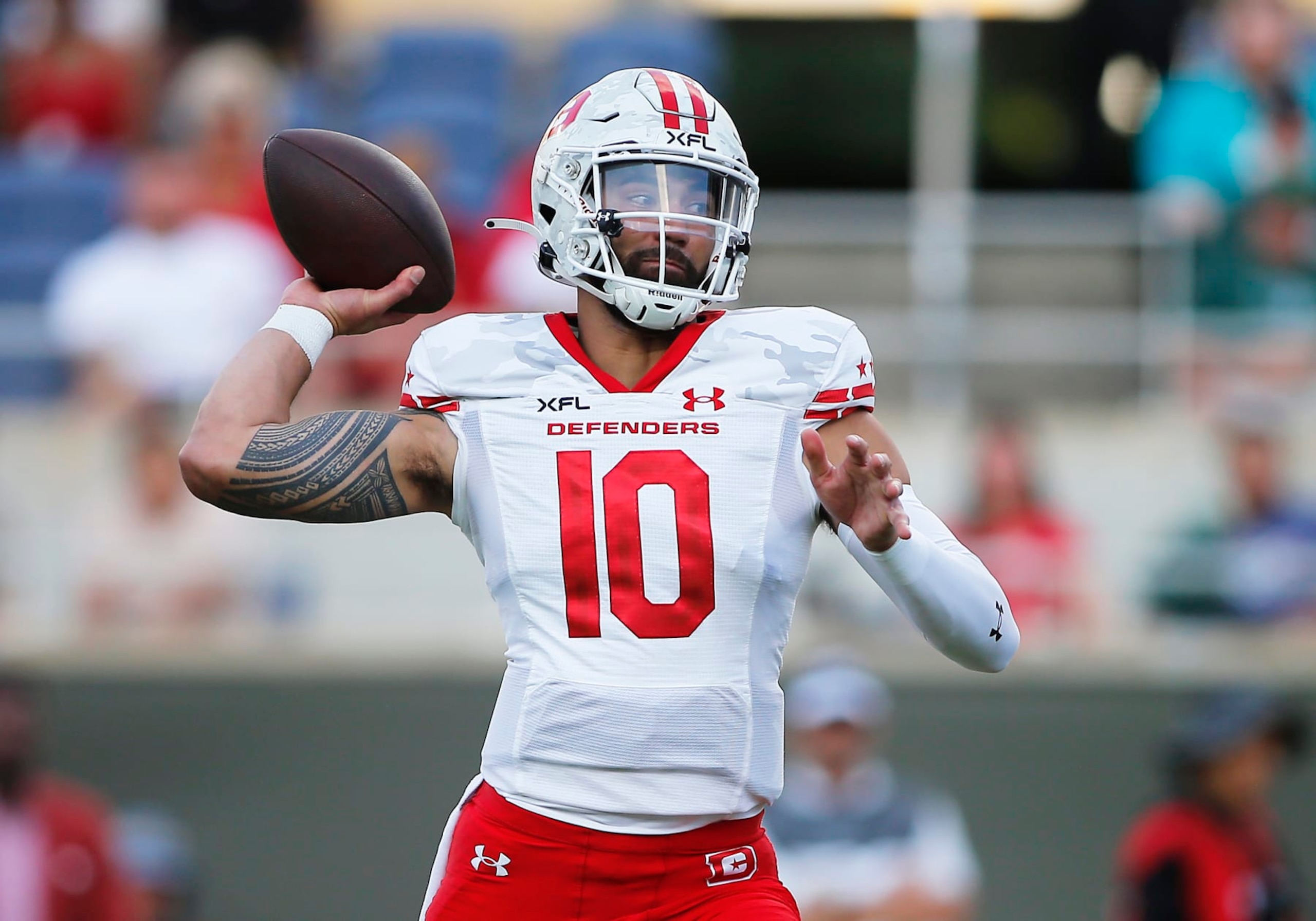 Defenders QB Jordan Ta'amu
