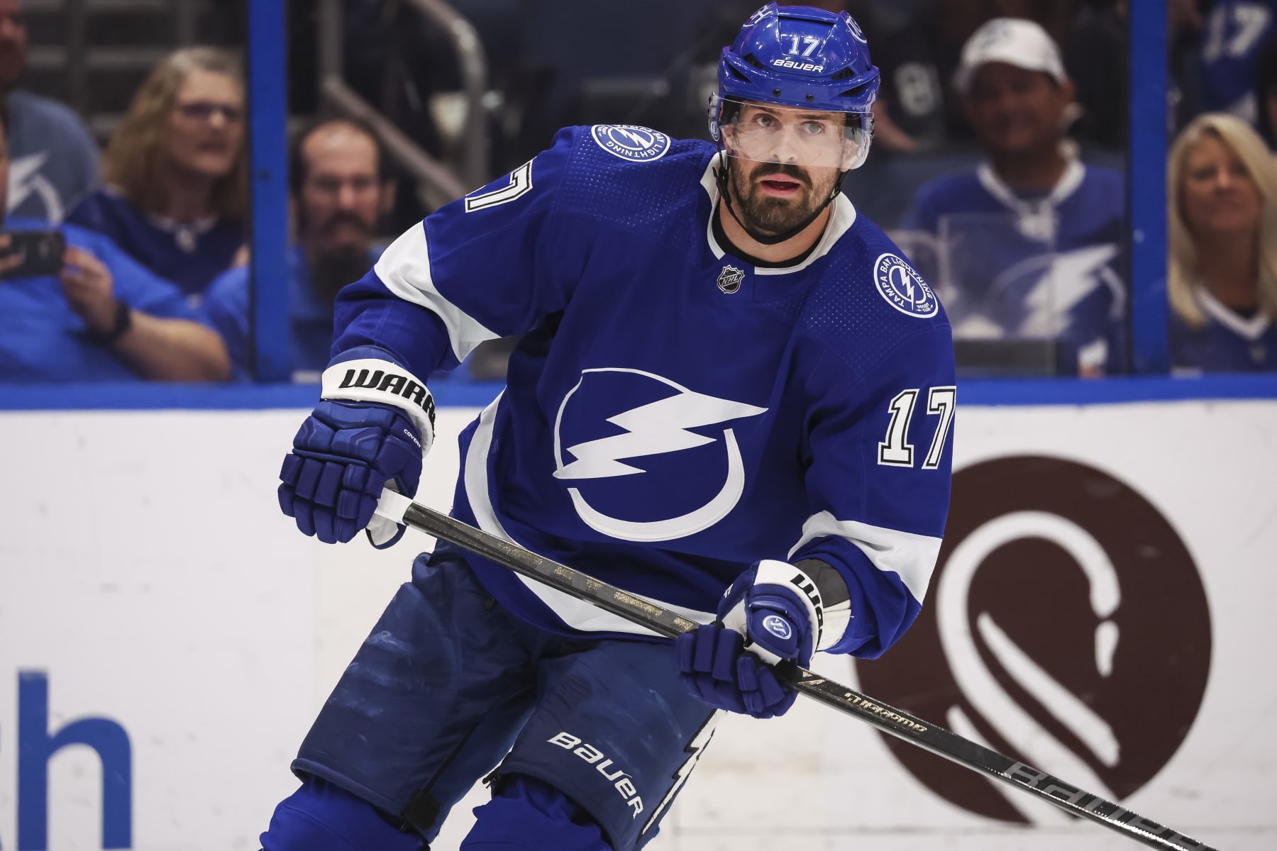 TAMPA, FL - APRIL 1: Alex Killorn #17 of the Tampa Bay Lightning against the New York Islanders during the second period at Amalie Arena on April 1, 2023 in Tampa, Florida. (Photo by Mark LoMoglio/NHLI via Getty Images)
