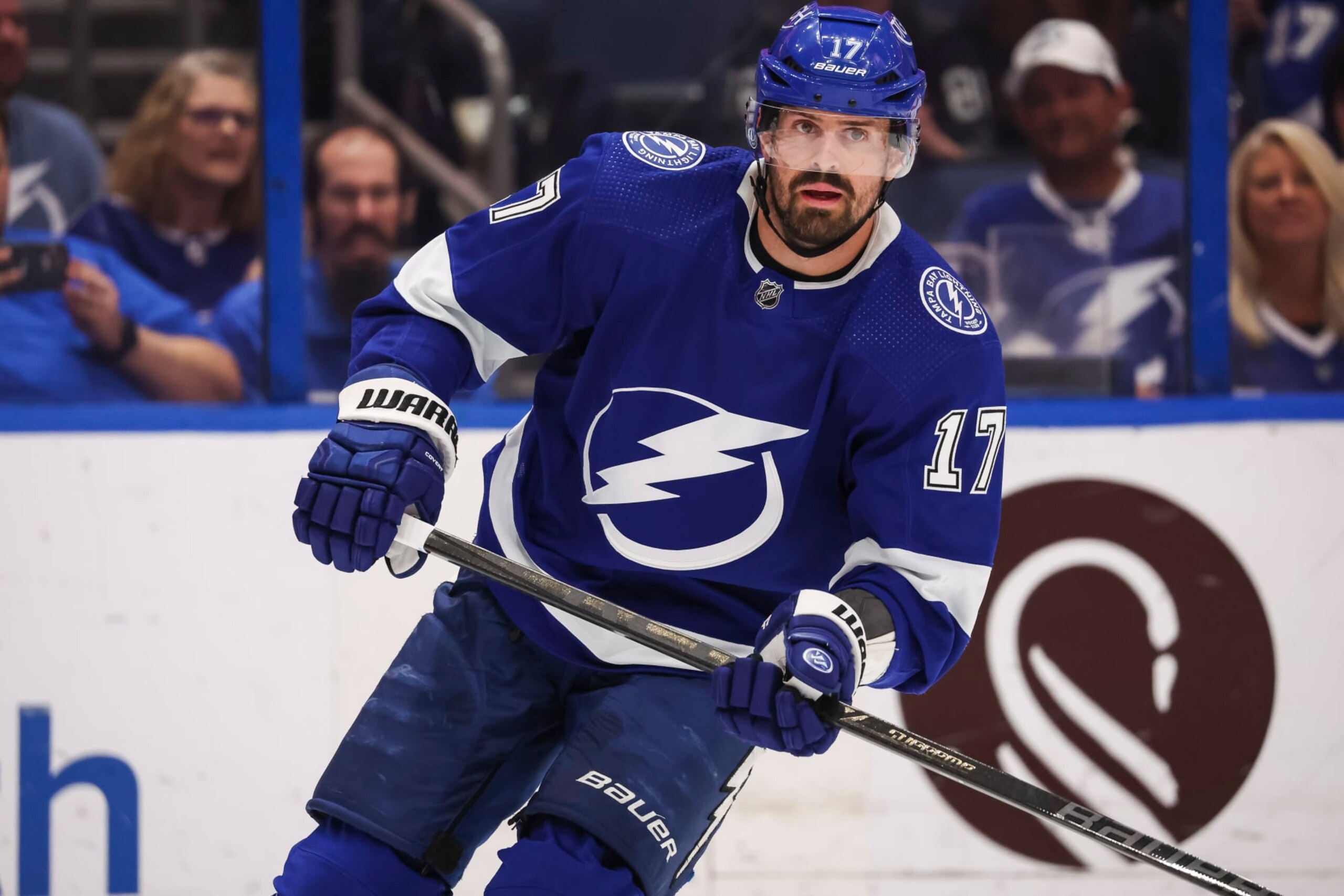 TAMPA, FL - APRIL 1: Alex Killorn #17 of the Tampa Bay Lightning against the New York Islanders during the second period at Amalie Arena on April 1, 2023 in Tampa, Florida. (Photo by Mark LoMoglio/NHLI via Getty Images)