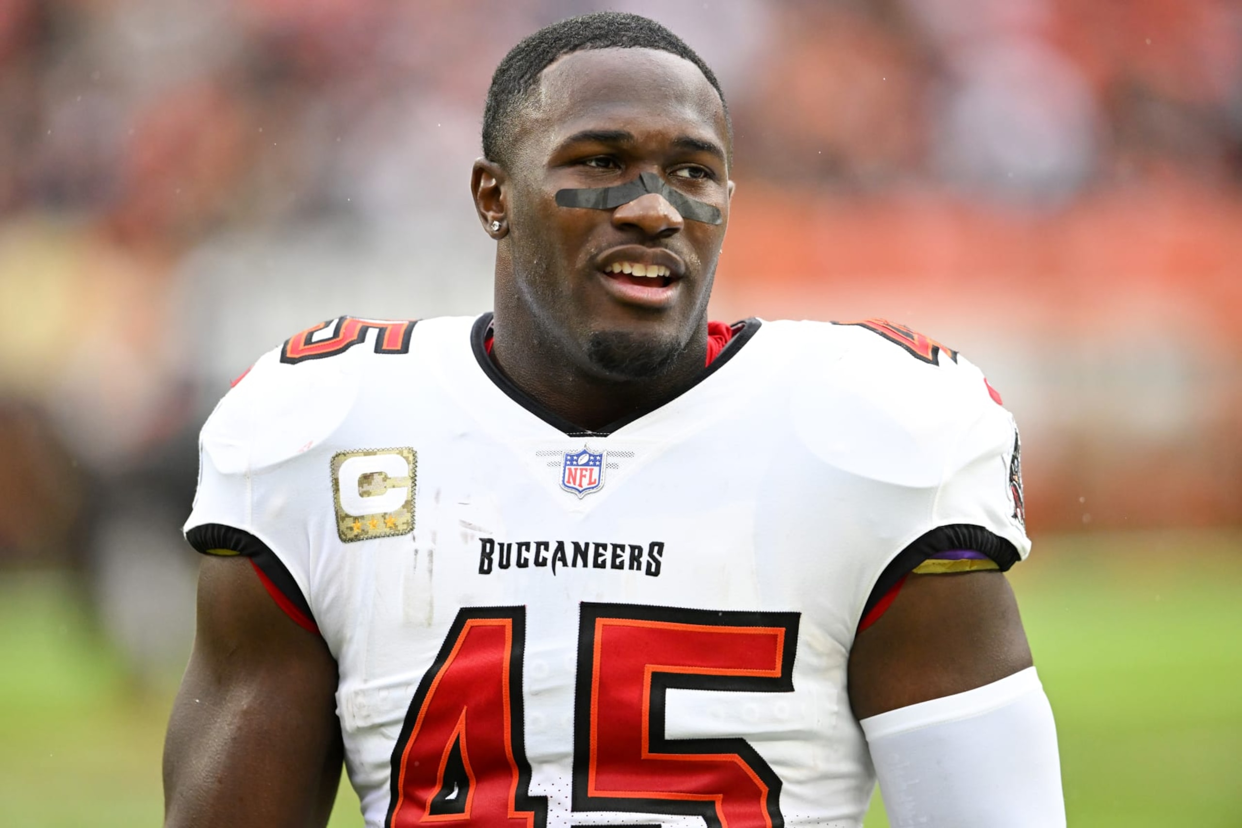 CLEVELAND, OHIO - NOVEMBER 27: Devin White #45 of the Tampa Bay Buccaneers walks off the field at halftime against the Cleveland Browns at FirstEnergy Stadium on November 27, 2022 in Cleveland, Ohio. (Photo by Nick Cammett/Diamond Images via Getty Images)
