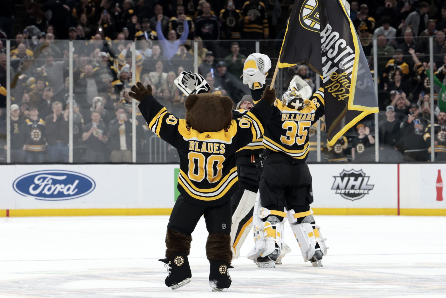 BOSTON, MA - MARCH 30: Blades and Boston Bruins goalies Jeremy Swayman (1) and Linus Ullmark (35) celebrate an overtime win and clinching the Presidents Trophy during a game between the Boston Bruins and the Columbus Blue Jackets on March 30, 2023, at TD Garden in Boston, Massachusetts. (Photo by Fred Kfoury III/Icon Sportswire via Getty Images)