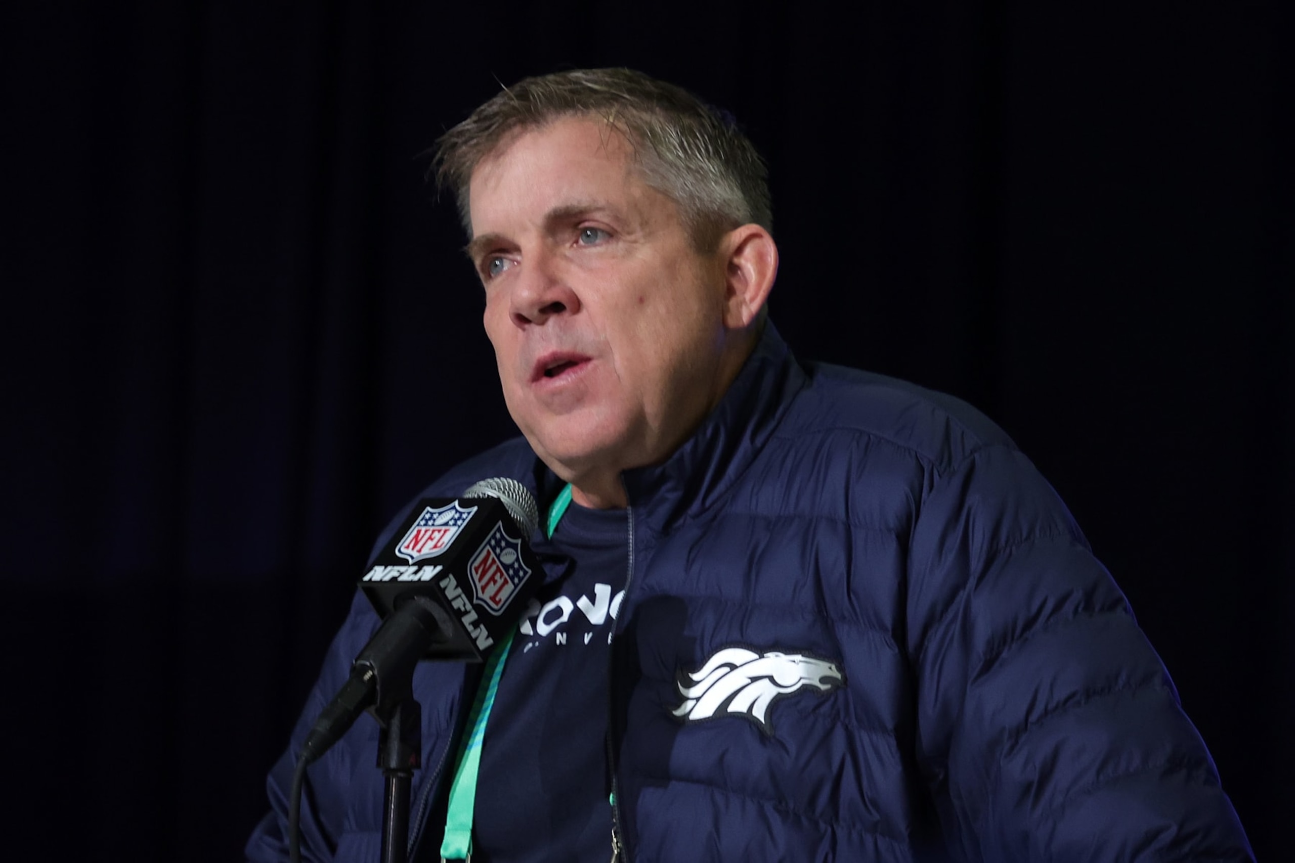 Broncos head coach Sean Payton