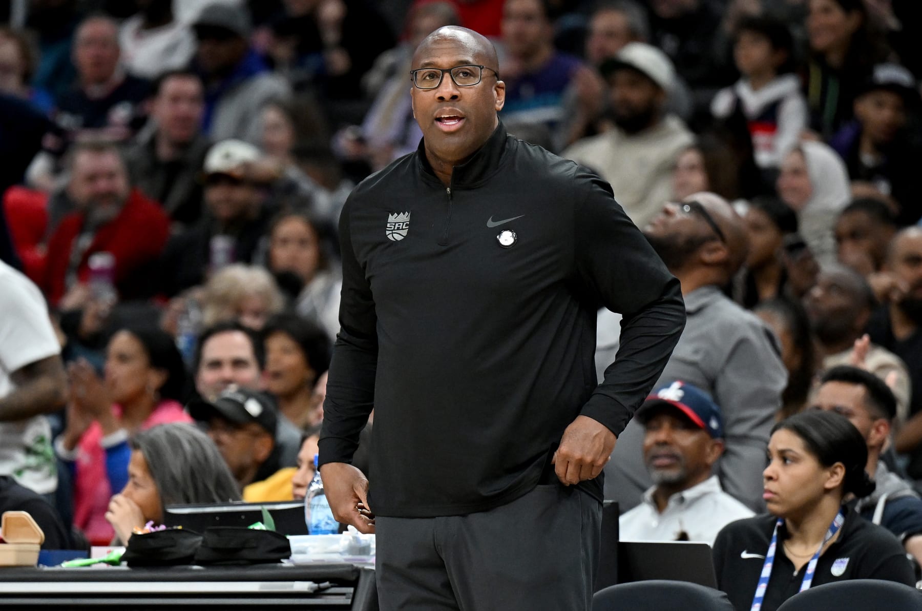 WASHINGTON, DC - MARCH 18: Head coach Mike Brown of the Sacramento Kings watches from the sidelines in the first quarter of the game against the Washington Wizards at Capital One Arena on March 18, 2023 in Washington, DC.  NOTE TO USER: User expressly acknowledges and agrees that, by downloading and or using this photograph, User is consenting to the terms and conditions of the Getty Images License Agreement.  (Photo by G Fiume/Getty Images)
