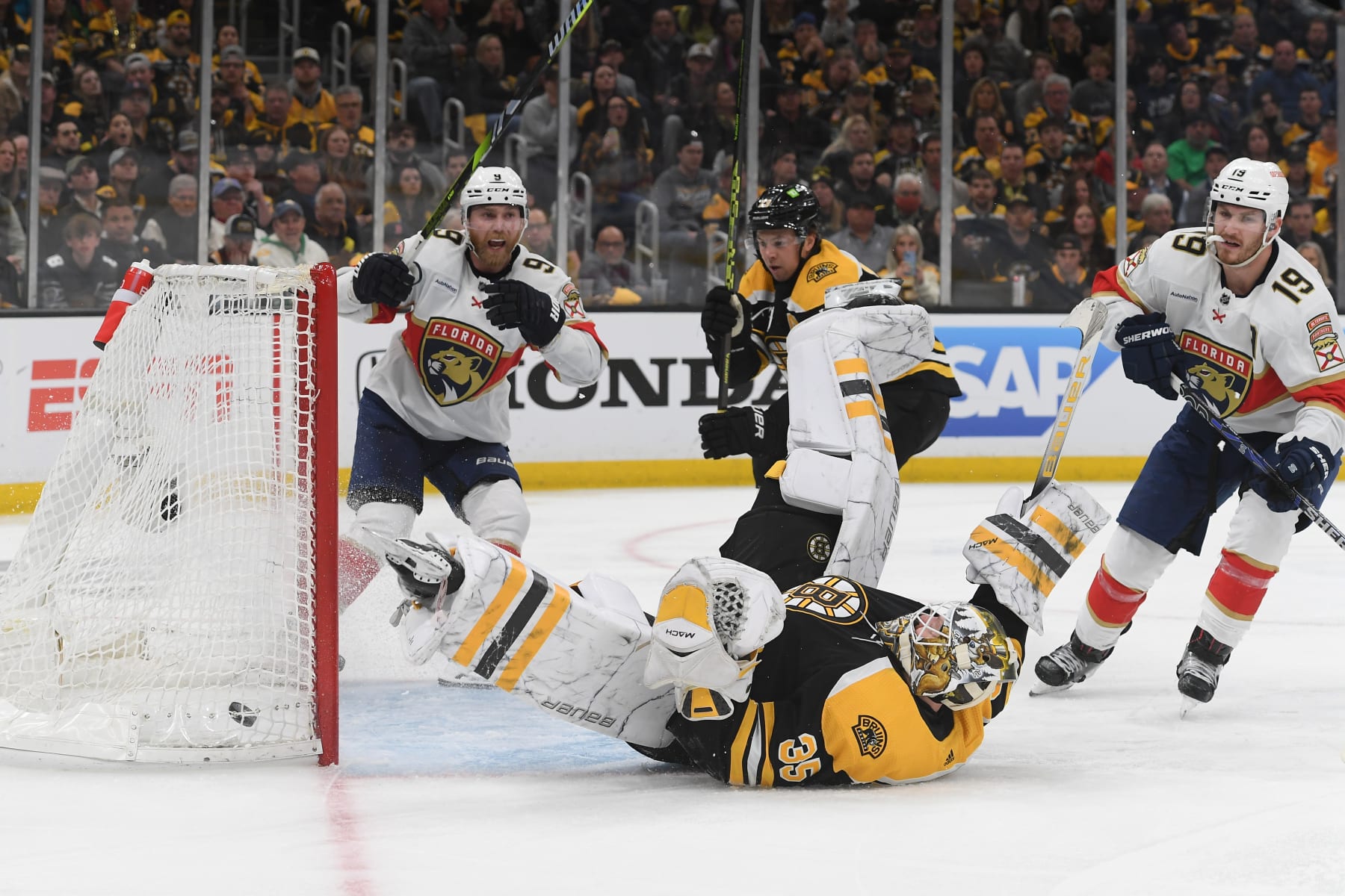 BOSTON, MASSACHUSETTS  APRIL 19: Sam Bennett #9 of the Florida Panthers reacts to the third period goal against the Boston Bruins in Game Two of the First Round of the 2023 Stanley Cup Playoffs at TD Garden on April 19, 2023, in Boston, Massachusetts. (Photo by Steve Babineau/NHLI via Getty Images)