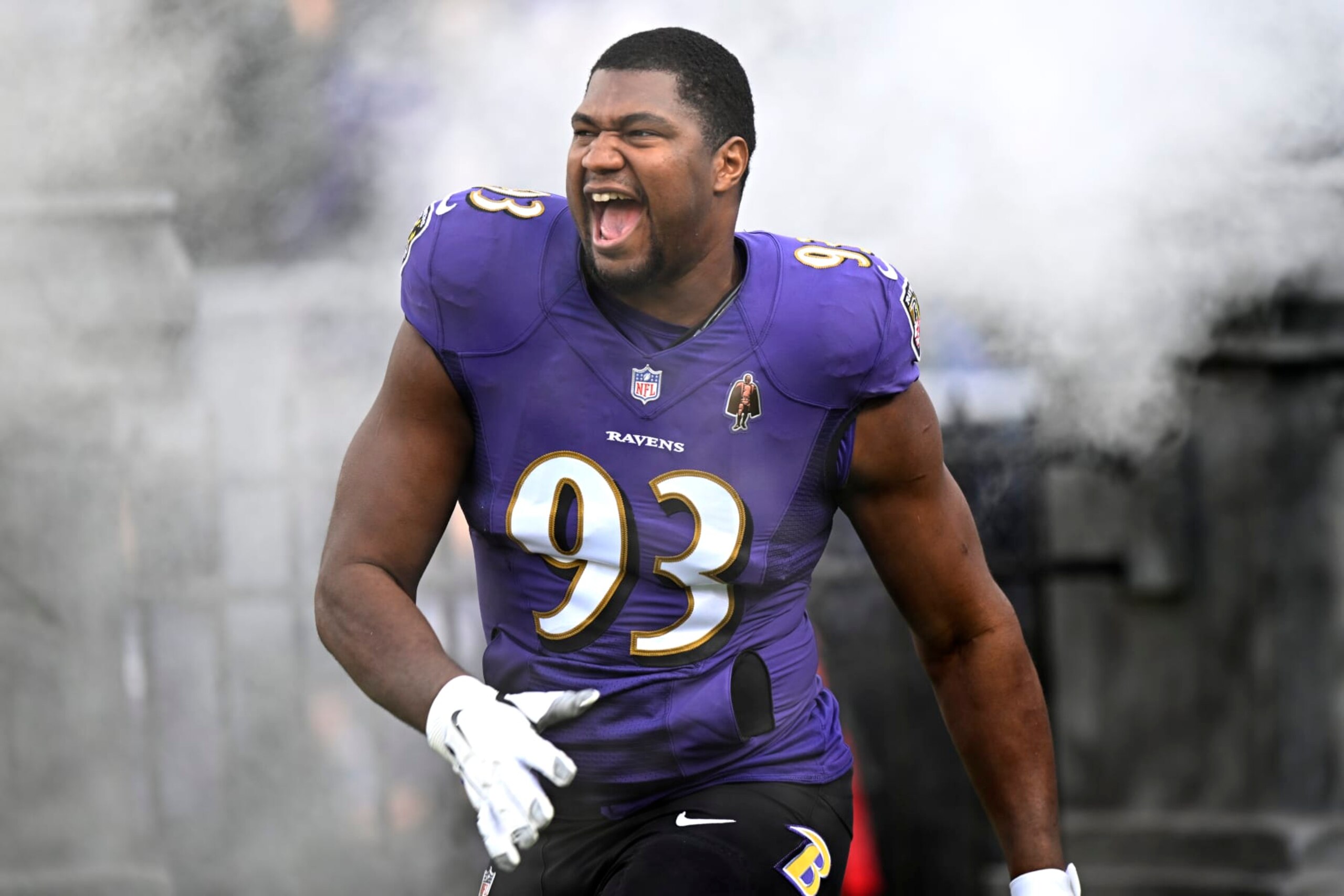 BALTIMORE, MARYLAND - DECEMBER 04: Calais Campbell #93 of the Baltimore Ravens takes the field prior to a game against the Denver Broncos at M&T Bank Stadium on December 04, 2022 in Baltimore, Maryland. (Photo by Greg Fiume/Getty Images) BALTIMORE, MARYLAND - DECEMBER 04: Calais Campbell #93 of the Baltimore Ravens takes the field prior to a game against the Denver Broncos at M&T Bank Stadium on December 04, 2022 in Baltimore, Maryland. (Photo by Greg Fiume/Getty Images)