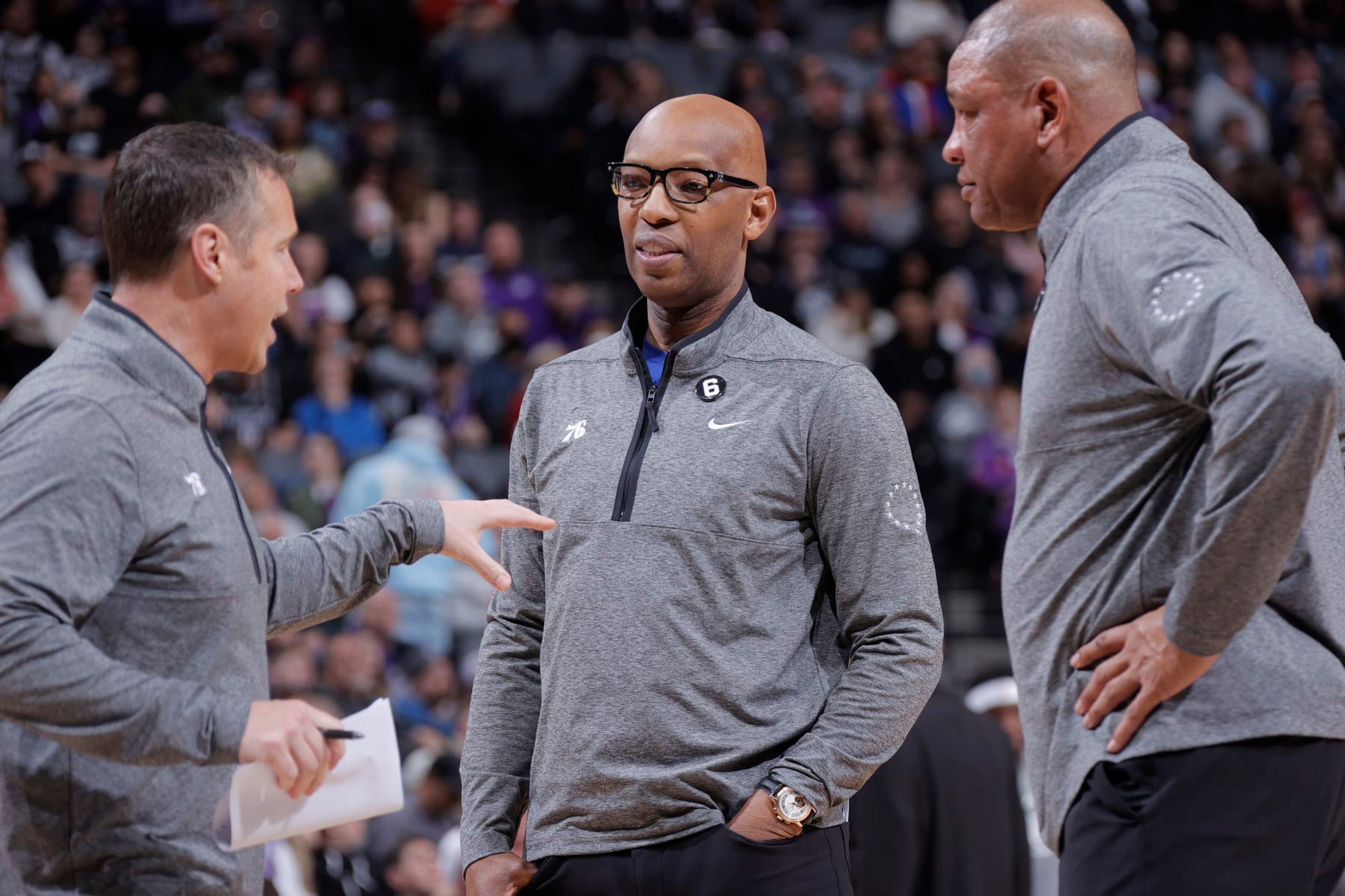 SACRAMENTO, CA - JANUARY 21: Assistant Coach David Joerger, Assistant Coach Sam Cassell, and Head Coach Doc Rivers of the Philadelphia 76ers talk during the game against the Sacramento Kings on January 21, 2023 at Golden 1 Center in Sacramento, California. NOTE TO USER: User expressly acknowledges and agrees that, by downloading and or using this photograph, User is consenting to the terms and conditions of the Getty Images Agreement. Mandatory Copyright Notice: Copyright 2023 NBAE (Photo by Rocky Widner/NBAE via Getty Images) SACRAMENTO, CA - JANUARY 21: Assistant Coach David Joerger, Assistant Coach Sam Cassell, and Head Coach Doc Rivers of the Philadelphia 76ers talk during the game against the Sacramento Kings on January 21, 2023 at Golden 1 Center in Sacramento, California. NOTE TO USER: User expressly acknowledges and agrees that, by downloading and or using this photograph, User is consenting to the terms and conditions of the Getty Images Agreement. Mandatory Copyright Notice: Copyright 2023 NBAE (Photo by Rocky Widner/NBAE via Getty Images)