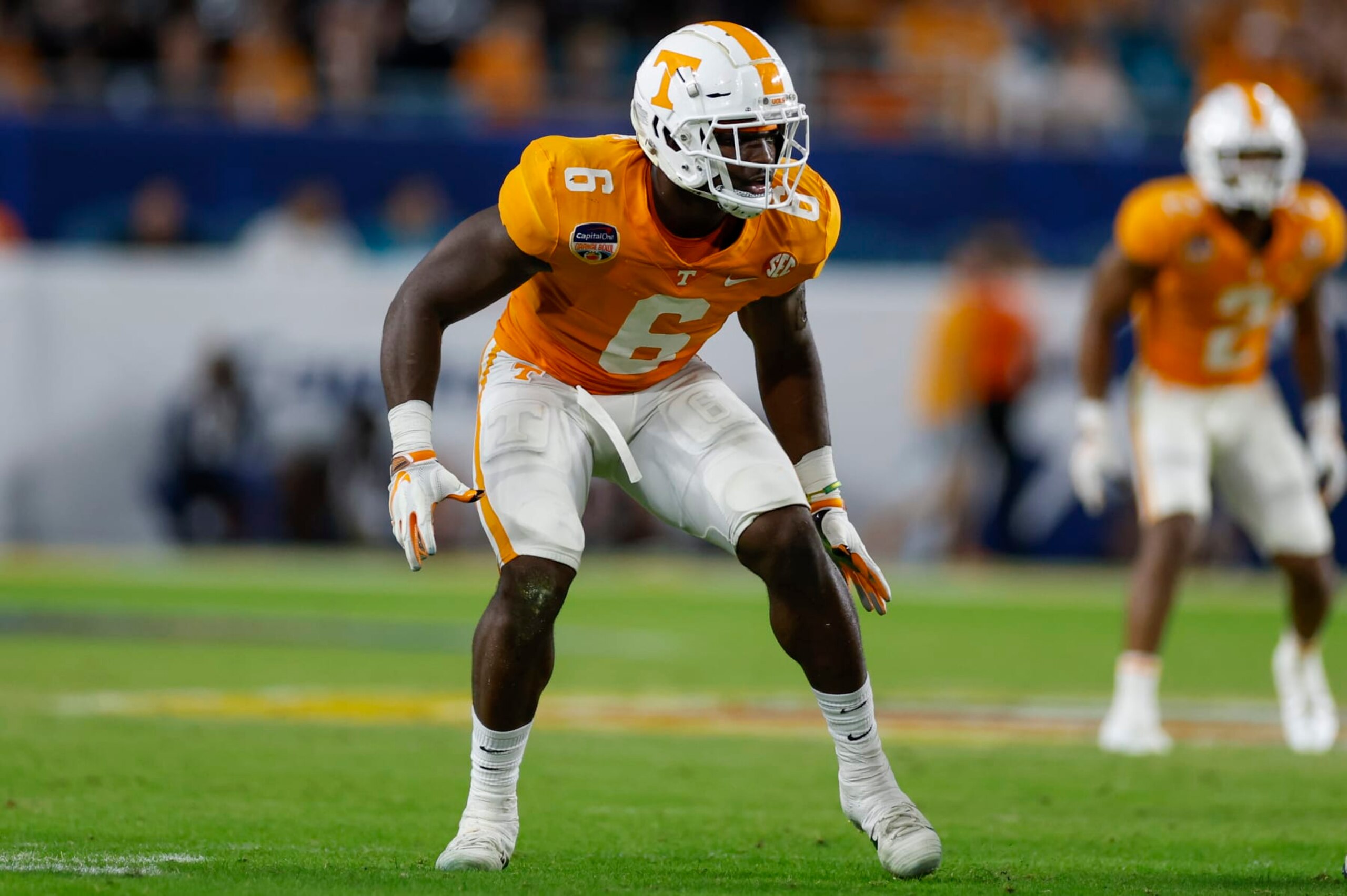 MIAMI GARDENS, FL - DECEMBER 30: Tennessee Volunteers defensive lineman Byron Young (6) during the Capital One Orange Bowl between the Tennessee Volunteers and the Clemson Tigers on December 30, 2022 at Hard Rock Stadium in Miami Gardens, Fl. (Photo by David Rosenblum/Icon Sportswire via Getty Images)