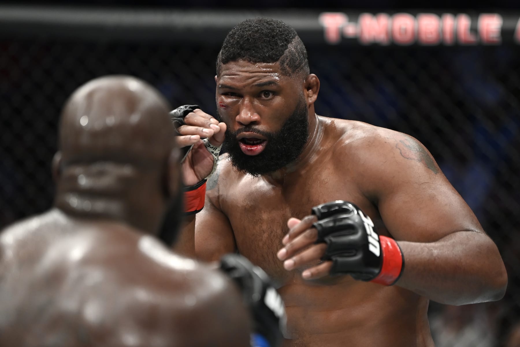 LAS VEGAS, NEVADA - SEPTEMBER 25: Curtis Blaydes faces Jairzinho Rozenstruik of Suriname in their heavyweight fight during the UFC 266 event on September 25, 2021 in Las Vegas, Nevada. (Photo by Jeff Bottari/Zuffa LLC)