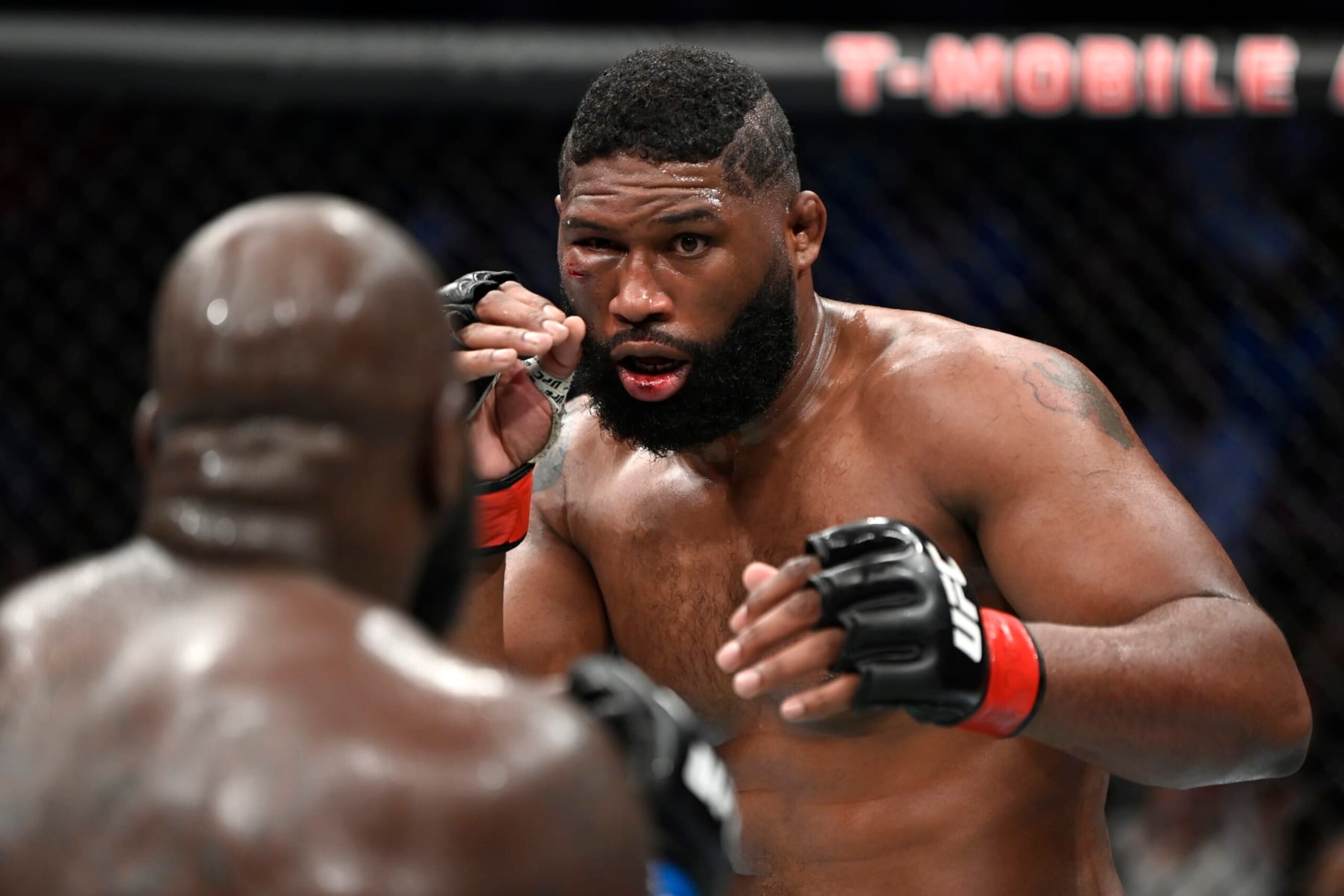 LAS VEGAS, NEVADA - SEPTEMBER 25: Curtis Blaydes faces Jairzinho Rozenstruik of Suriname in their heavyweight fight during the UFC 266 event on September 25, 2021 in Las Vegas, Nevada. (Photo by Jeff Bottari/Zuffa LLC)