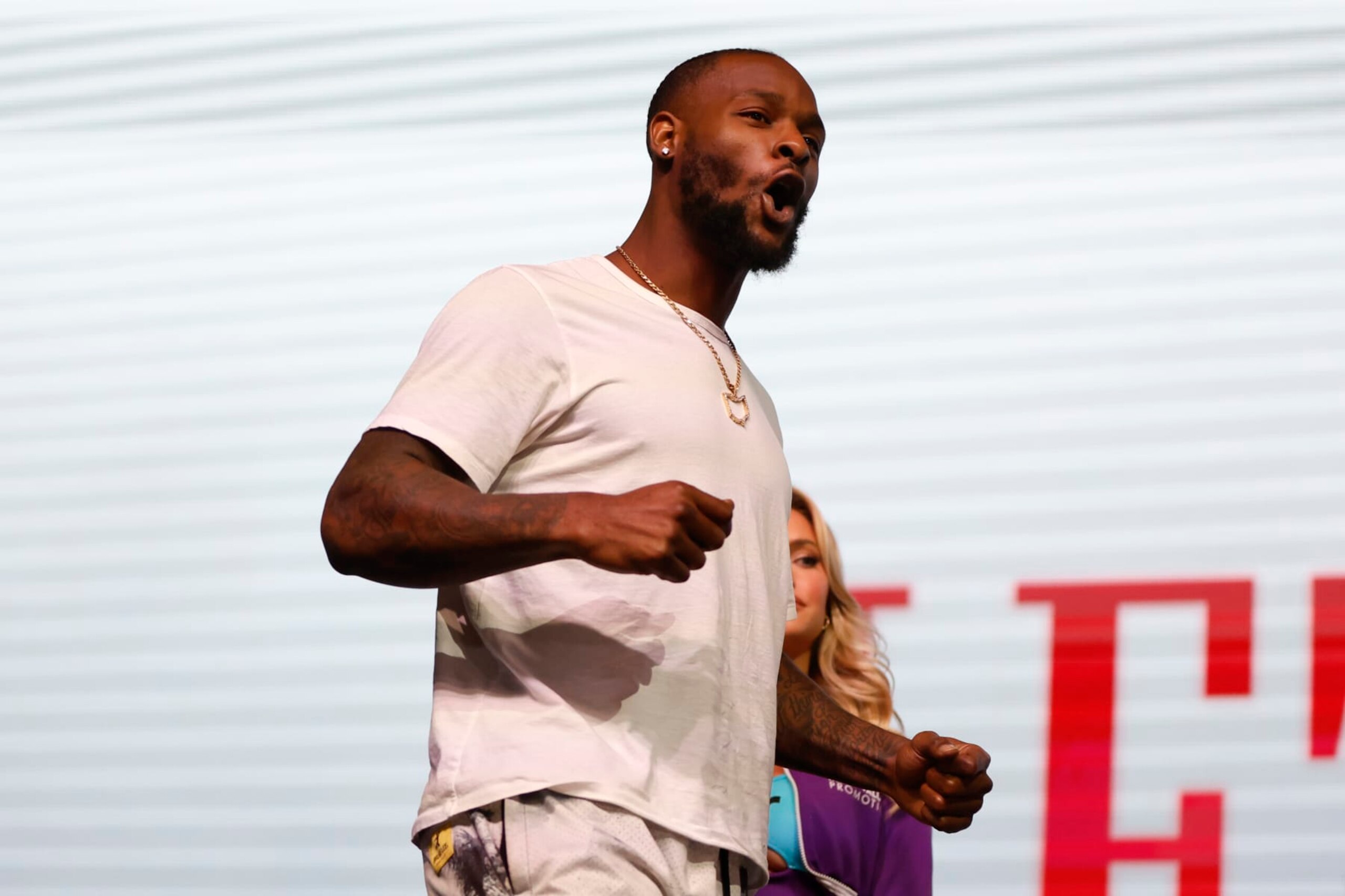GLENDALE, ARIZONA - OCTOBER 28: Le'Veon Bell walks onto the stage before his official weigh in at Desert Diamond Arena on October 28, 2022 in Glendale, Arizona. (Photo by Chris Coduto/Getty Images)