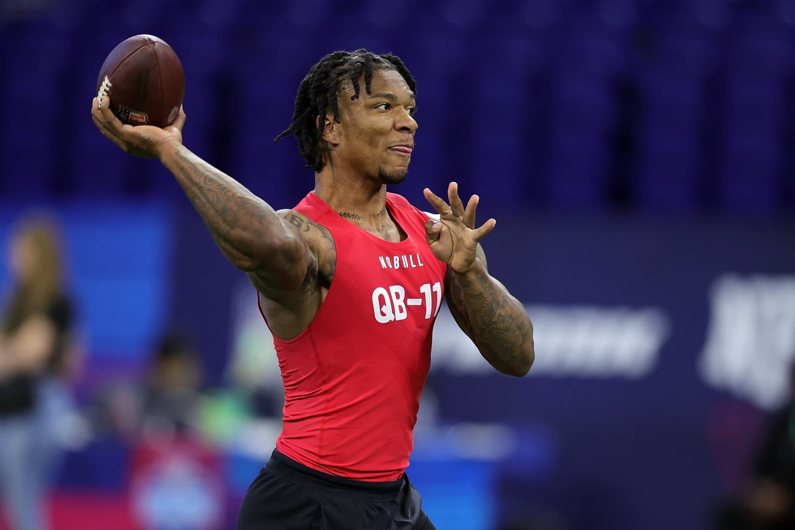 INDIANAPOLIS, INDIANA - MARCH 04: Quarterback Anthony Richardson of Florida participates in a drill during the NFL Combine at Lucas Oil Stadium on March 04, 2023 in Indianapolis, Indiana. (Photo by Stacy Revere/Getty Images)