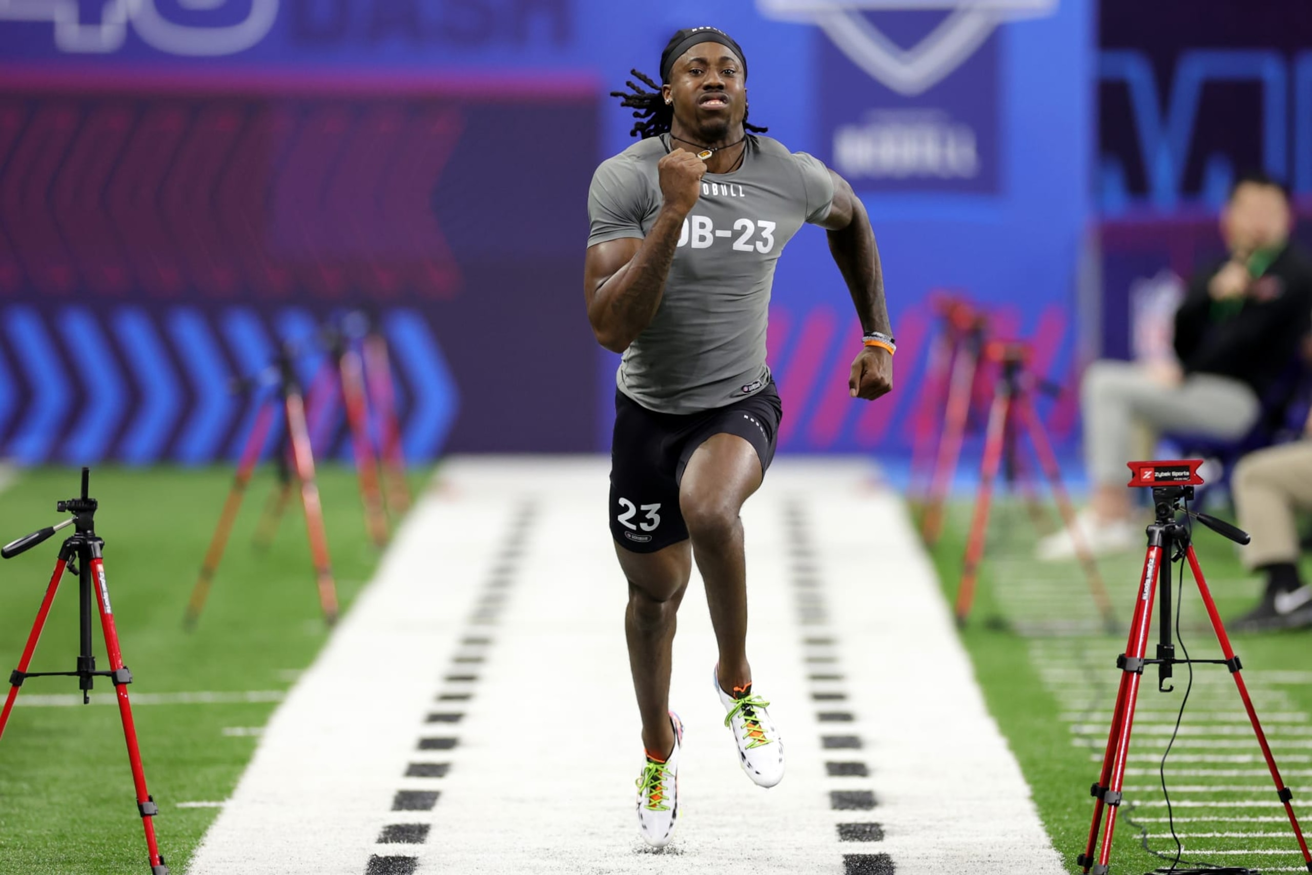 INDIANAPOLIS, INDIANA - MARCH 03: Defensive back Joey Porter of Penn State participates in the 40-yard dash during the NFL Combine during the NFL Combine at Lucas Oil Stadium on March 03, 2023 in Indianapolis, Indiana. (Photo by Stacy Revere/Getty Images) INDIANAPOLIS, INDIANA - MARCH 03: Defensive back Joey Porter of Penn State participates in the 40-yard dash during the NFL Combine during the NFL Combine at Lucas Oil Stadium on March 03, 2023 in Indianapolis, Indiana. (Photo by Stacy Revere/Getty Images)