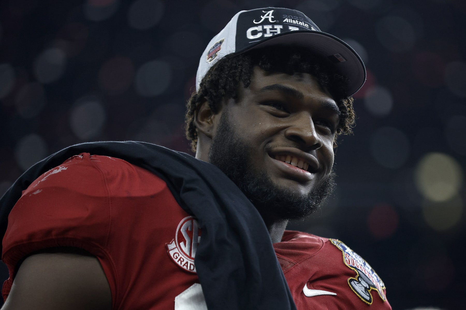NEW ORLEANS, LOUISIANA - DECEMBER 31: Will Anderson Jr. #31 of the Alabama Crimson Tide stands on the stage during of the Allstate Sugar Bowl aftter a game against the Kansas State Wildcats at Caesars Superdome on December 31, 2022 in New Orleans, Louisiana. Alabama Crimson Tide won the game 45 - 20. (Photo by Sean Gardner/Getty Images)