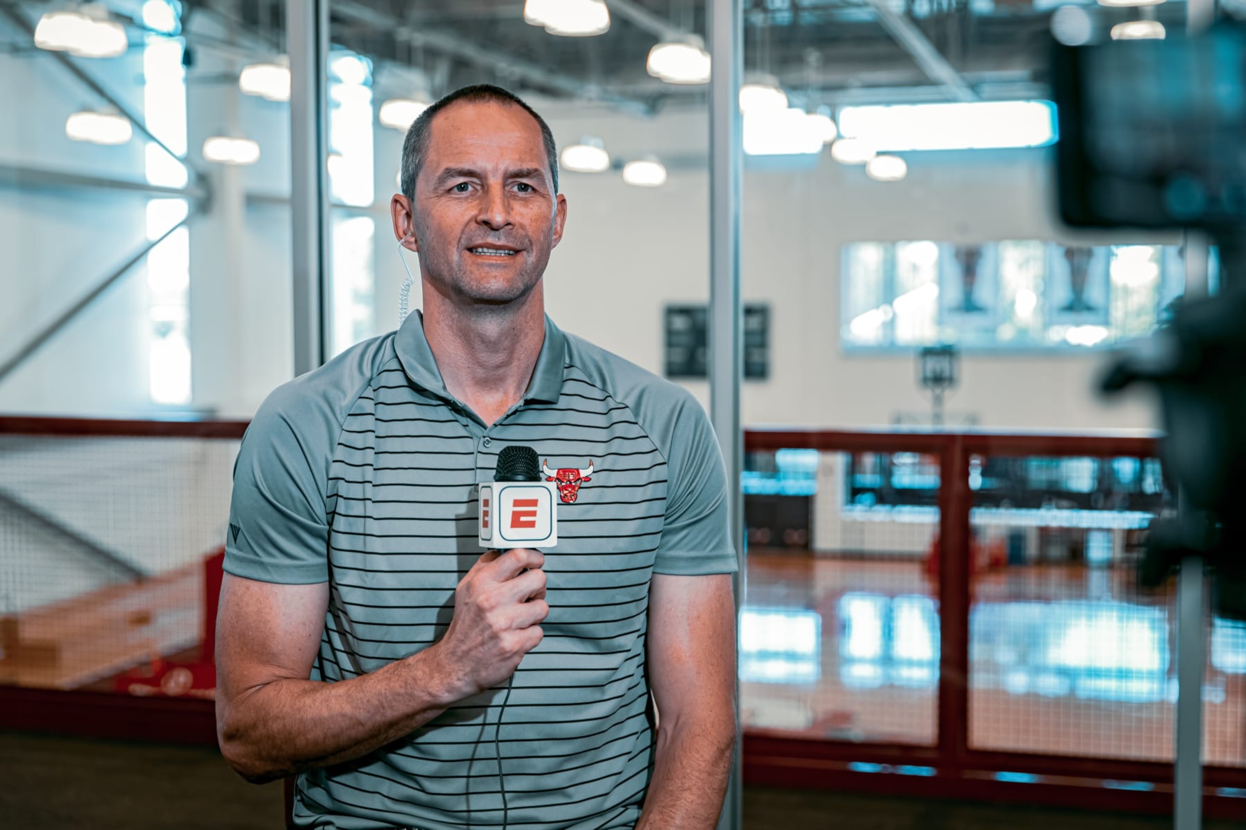 CHICAGO, IL - AUGUST 19: Vice president of basketball operations of the Chicago Bulls, Arturas Karnisovas, is interviewed on August 19, 2020 in Chicago, Illinois. NOTE TO USER: User expressly acknowledges and agrees that, by downloading and or using this Photograph, user is consenting to the terms and conditions of the Getty Images License Agreement. Mandatory Copyright Notice: Copyright 2020 NBAE (Photo by Chris Ramirez/NBAE via Getty Images)