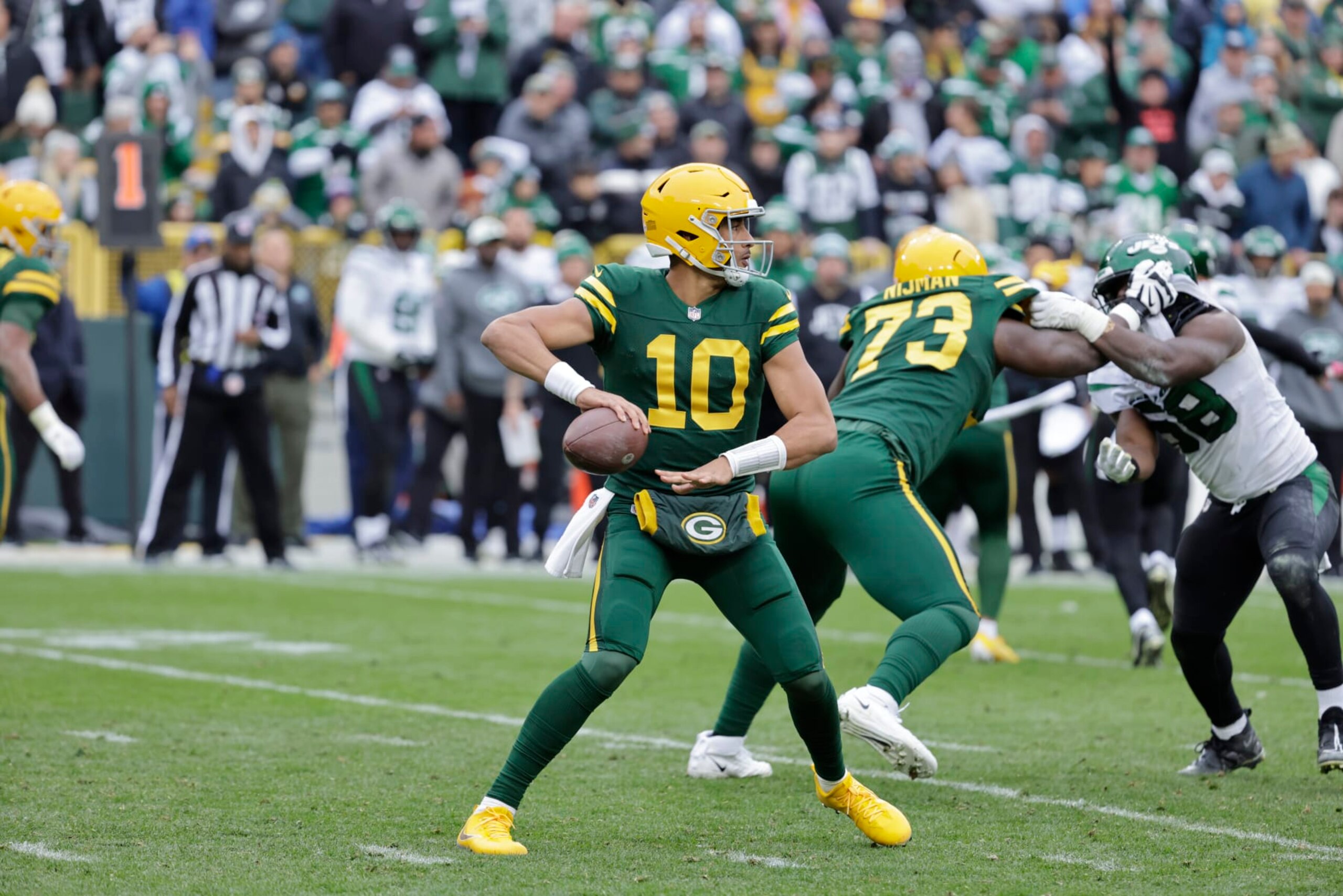 Green Bay Packers quarterback Jordan Love (10) during an NFL football game Sunday, Oct. 17, 2022, in Green Bay, Wis. (AP Photo/Mike Roemer) Green Bay Packers quarterback Jordan Love (10) during an NFL football game Sunday, Oct. 17, 2022, in Green Bay, Wis. (AP Photo/Mike Roemer)