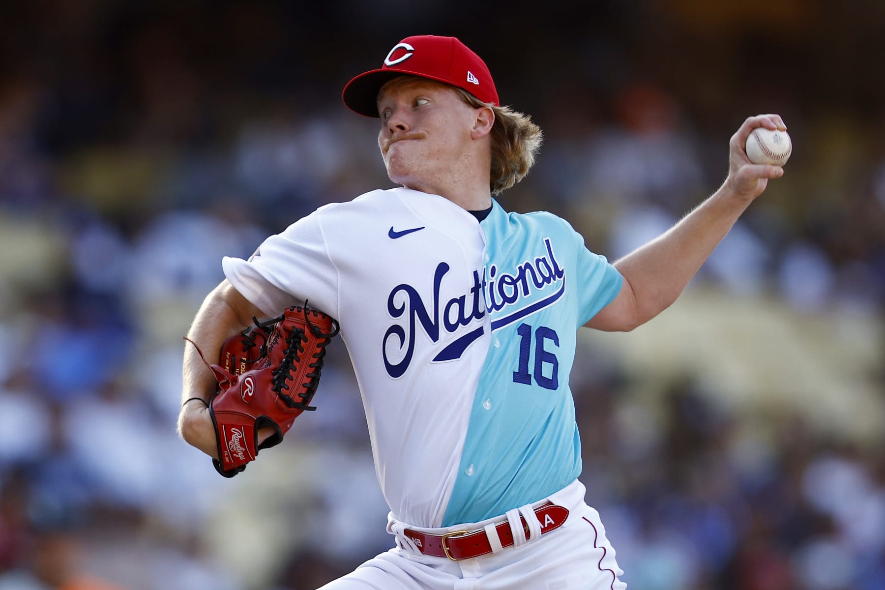 LOS ANGELES, CALIFORNIA - JULY 16: Andrew Abbott #16 of the National League pitches during the SiriusXM All-Star Futures Game against the American League at Dodger Stadium on July 16, 2022 in Los Angeles, California. (Photo by Ronald Martinez/Getty Images)