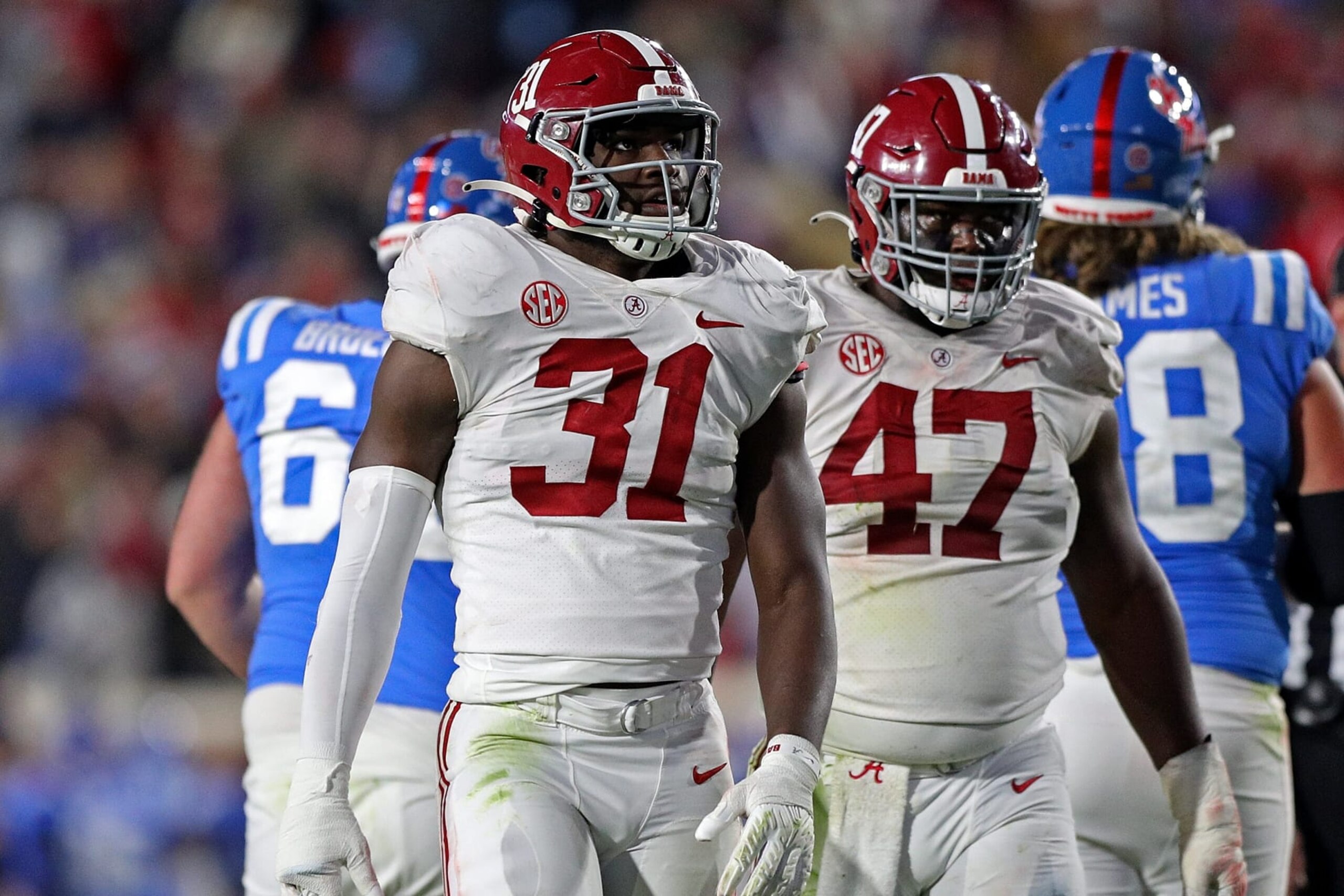 OXFORD, MISSISSIPPI - NOVEMBER 12: Will Anderson Jr. #31 of the Alabama Crimson Tide during the game against the Mississippi Rebels at Vaught-Hemingway Stadium on November 12, 2022 in Oxford, Mississippi. (Photo by Justin Ford/Getty Images)