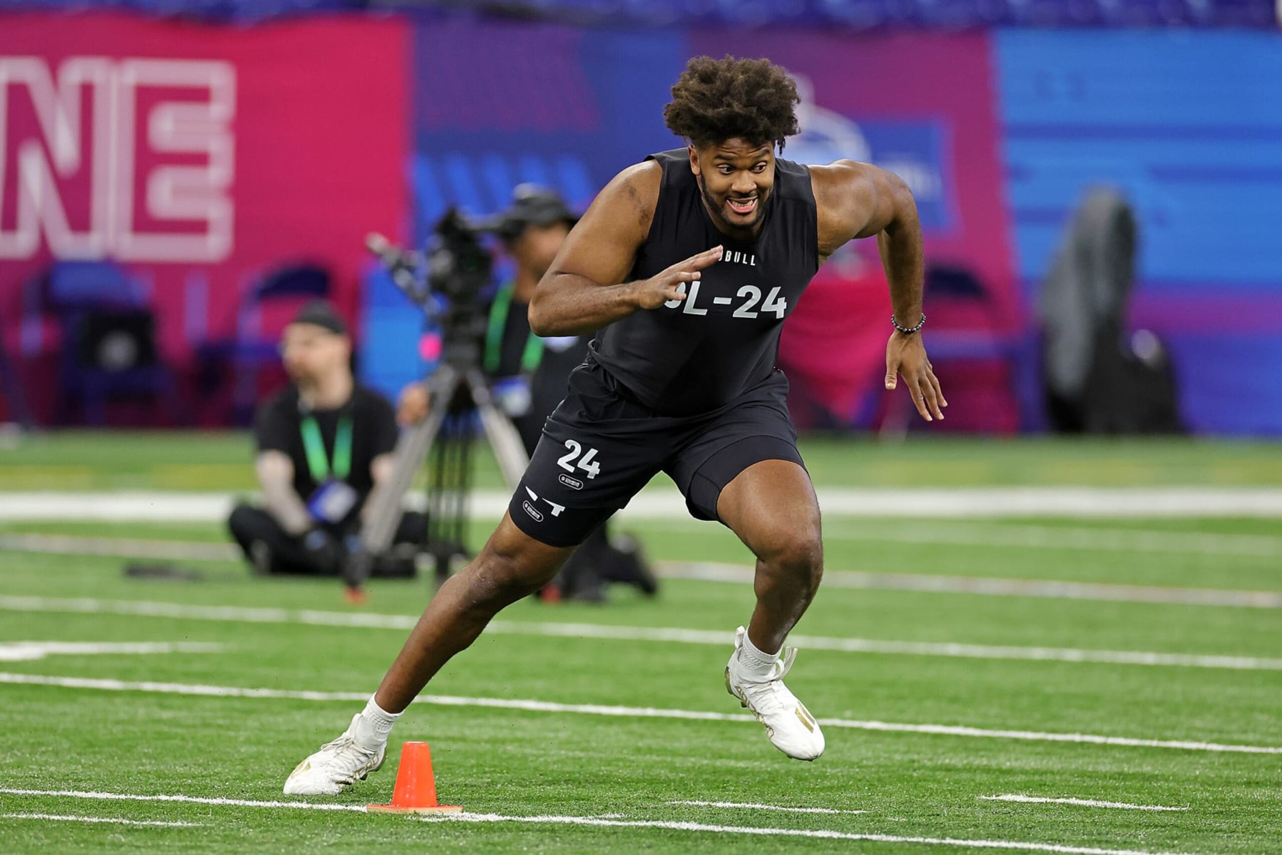 INDIANAPOLIS, INDIANA - MARCH 05: Paris Johnson Jr. of Ohio State participates in a drill during the NFL Combine at Lucas Oil Stadium on March 05, 2023 in Indianapolis, Indiana. (Photo by Stacy Revere/Getty Images)