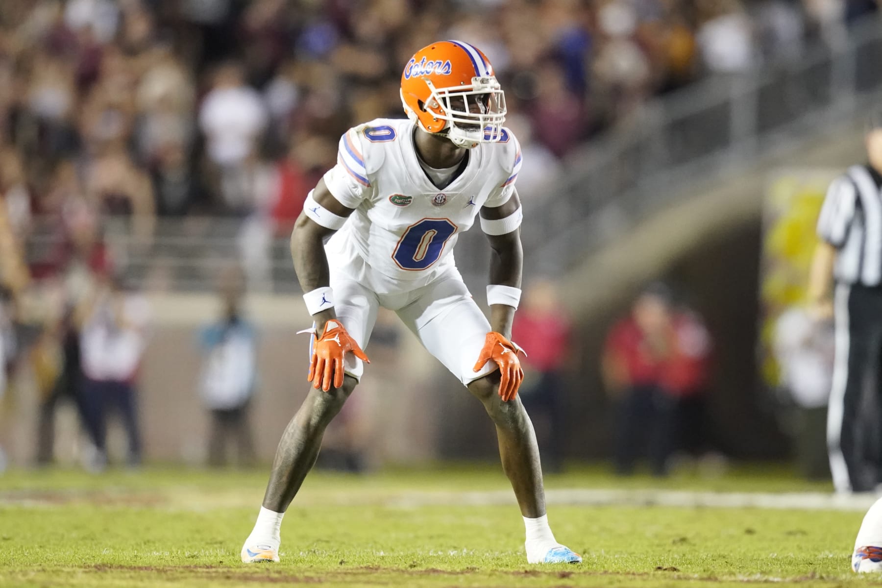 TALLAHASSEE, FL - NOVEMBER 25: Florida Gators safety Trey Dean III (0) lines up during a college football game against the Florida State Seminoles on Nov 25, 2022 at Doak Campbell Stadium in Tallahassee, FL. (Photo by Chris Leduc/Icon Sportswire via Getty Images)